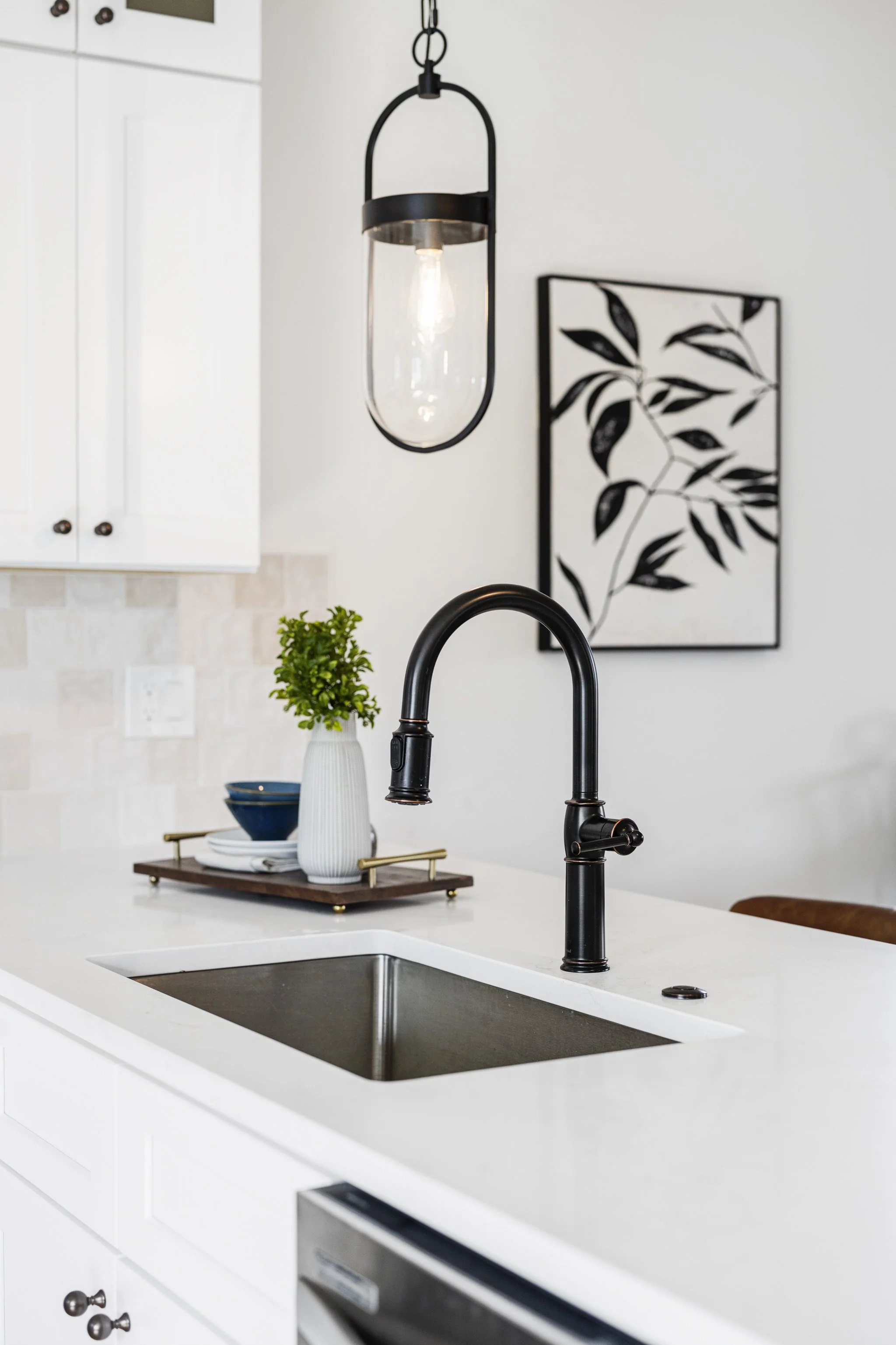 RaeScott_N_2355 Ivanhoe St_Web-14.jpg