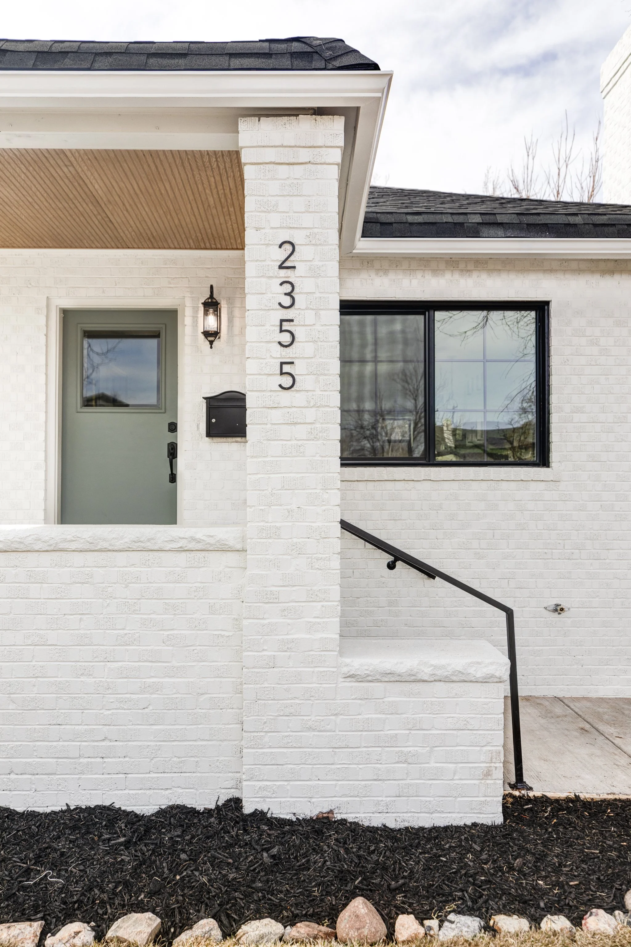 RaeScott_N_2355 Ivanhoe St_Web-3.jpg