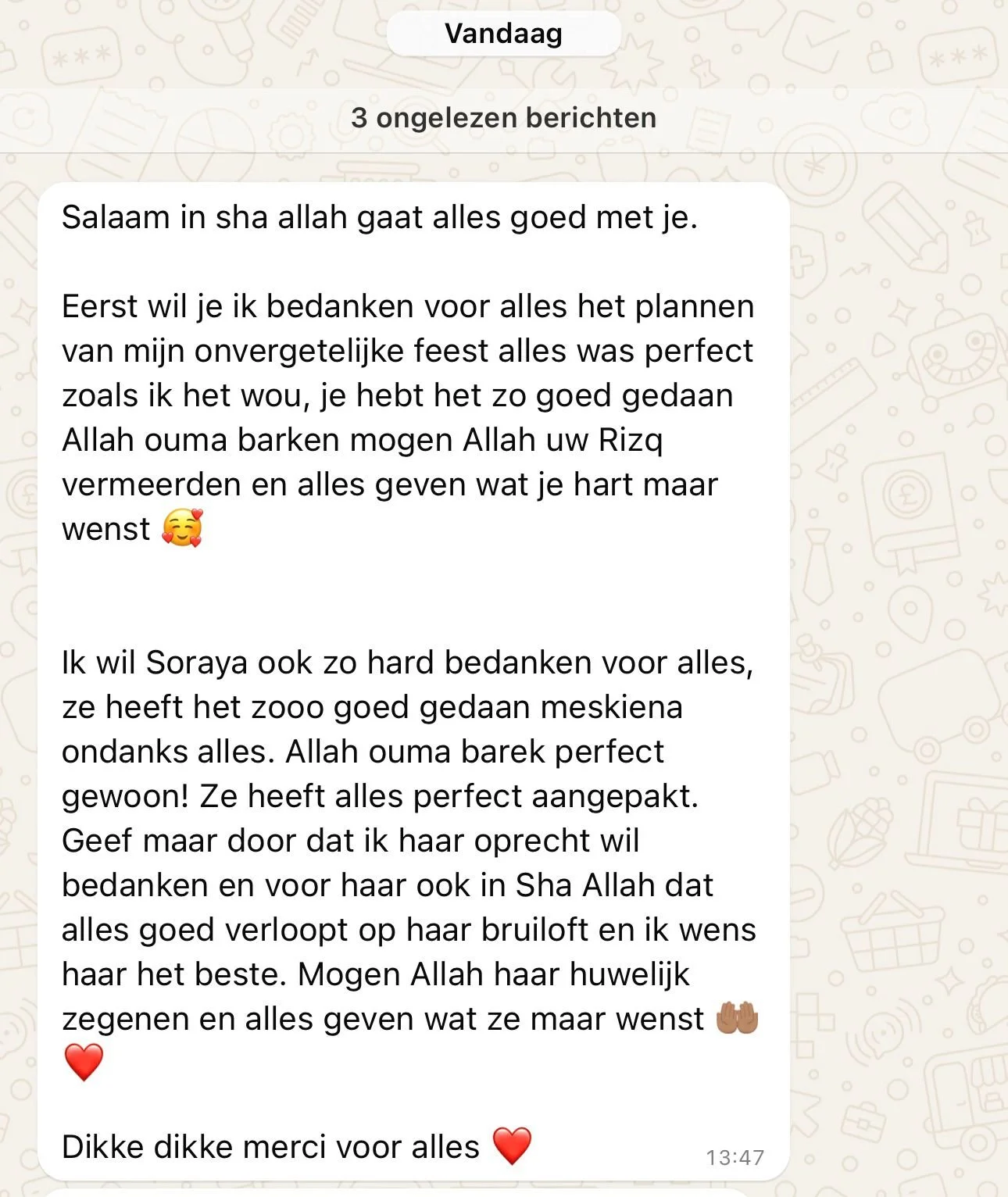 Screenshot van een chatbericht met dank- en gebedswensen, geschreven in het Nederlands, met emoticons, over een bruiloft en dankbaarheid voor hulp en zegeningen.