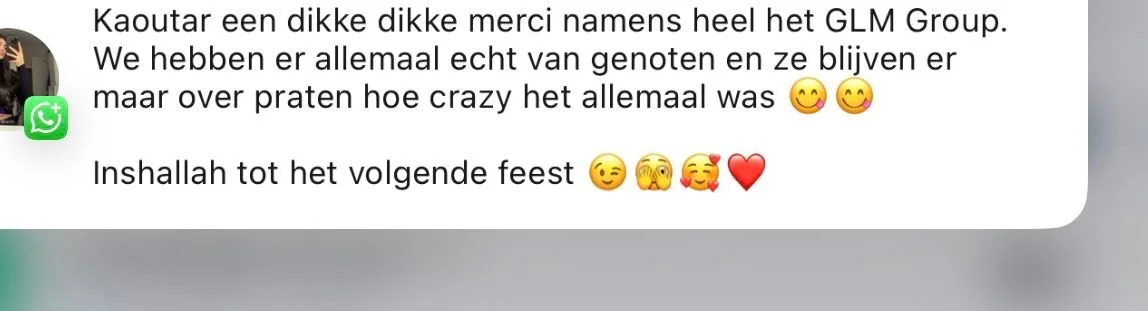 Screenshot van een WhatsApp bericht met een tekst in het Nederlands en enkele emojis.