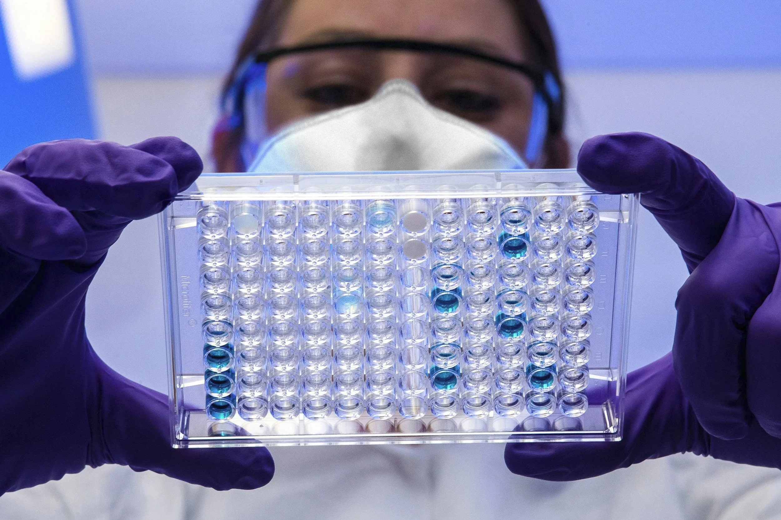 Staffed by Leading Scientists and Genetic Experts