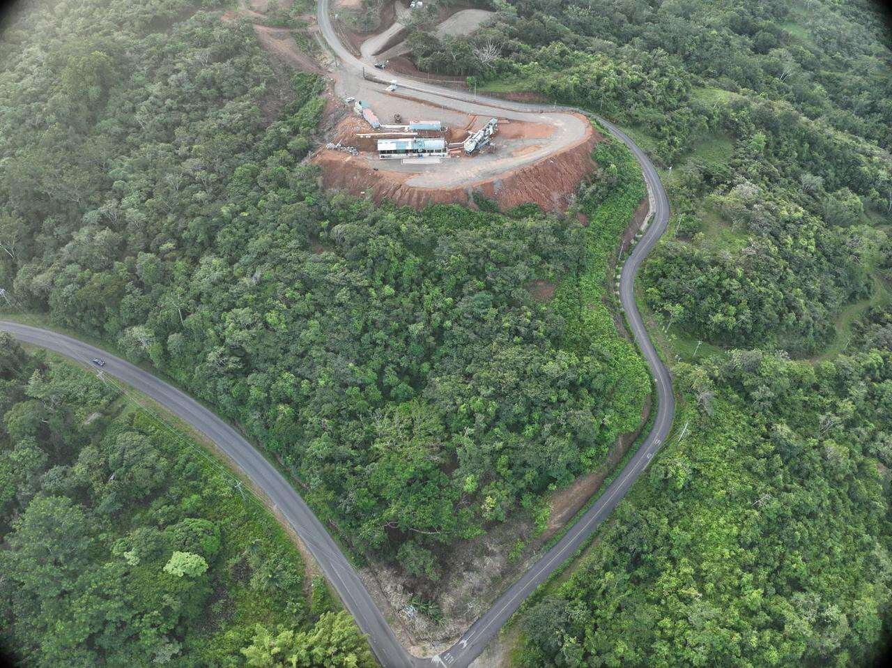 vista aerea del plantel de asfaltos occidente en san ramon, alajuela