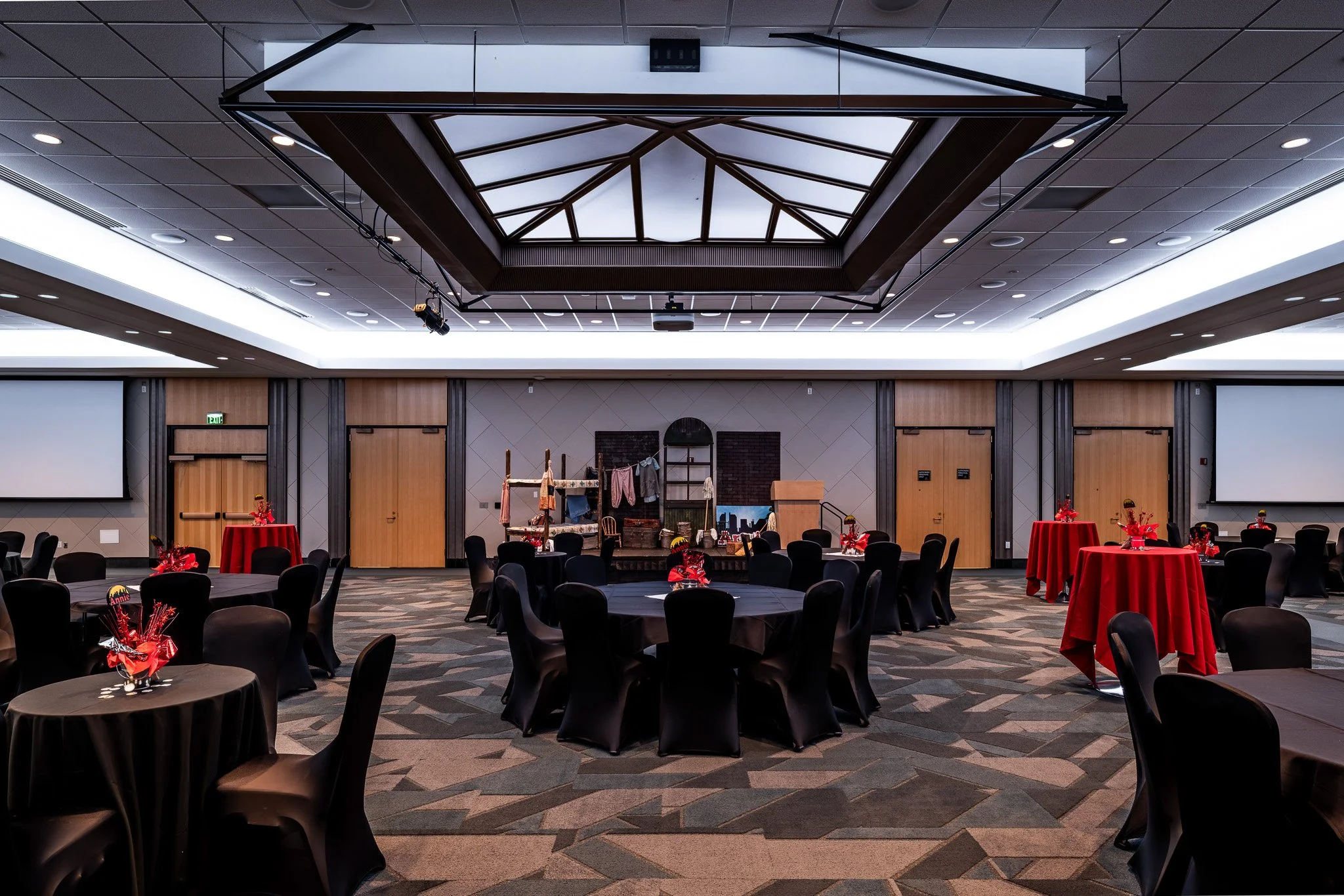 Ogden Eccles Conference Center 9.jpg