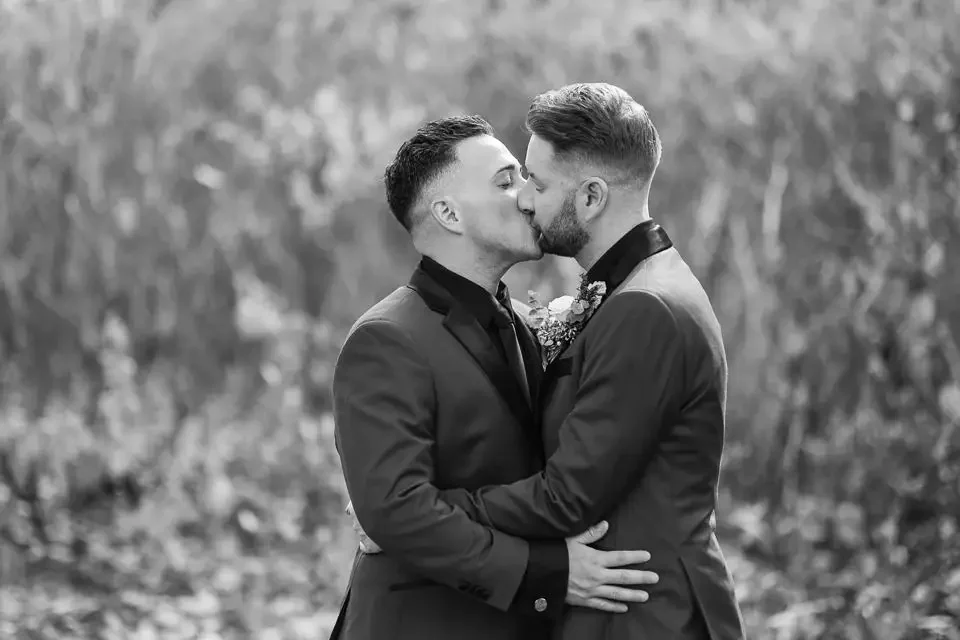 A Timeless Black and White Wedding Portrait