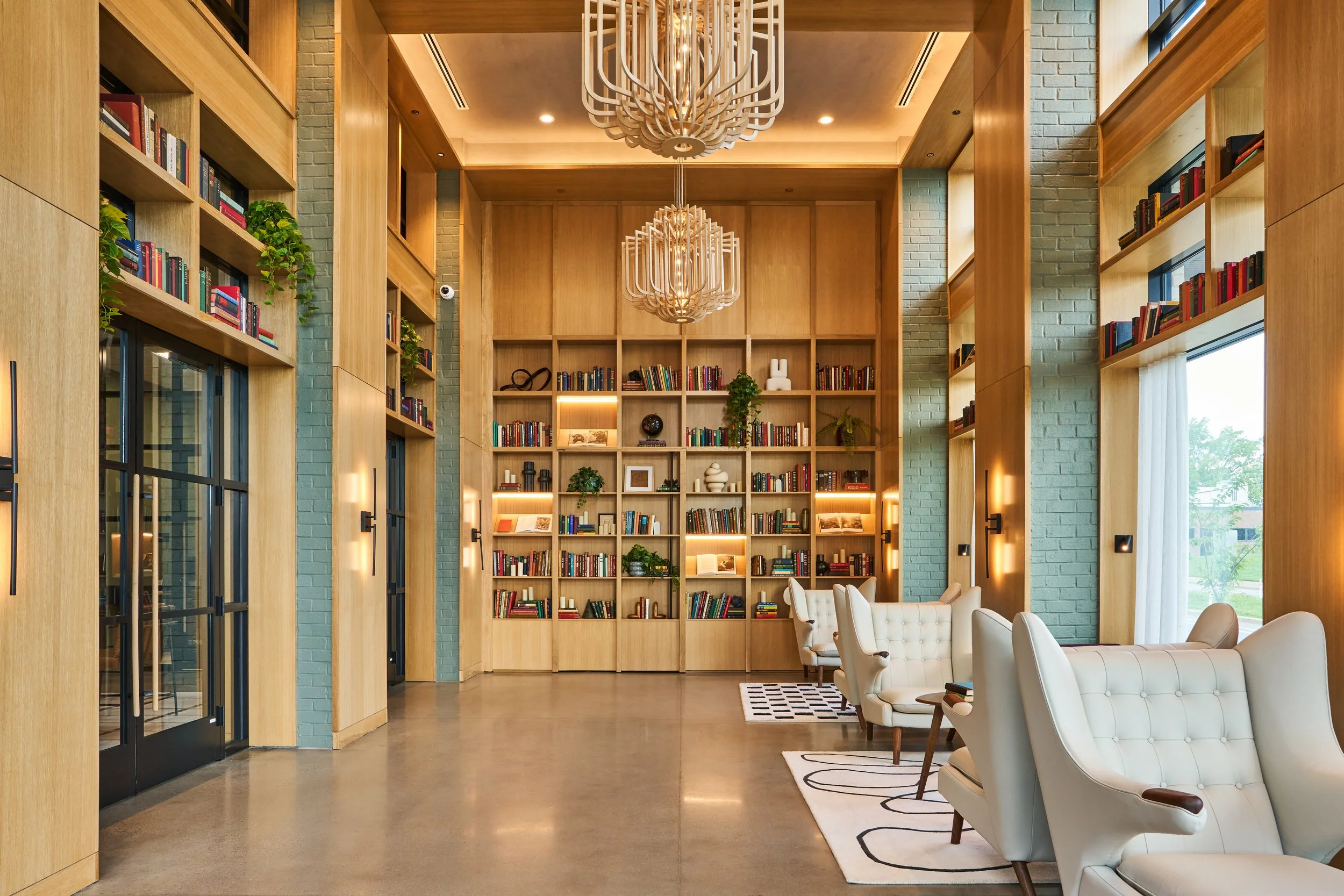1-ALTA ROCHELLE - LEASING LOBBY.jpg