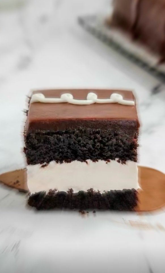 Hostess-Inspired Sourdough Sheet Cake (1 Piece)