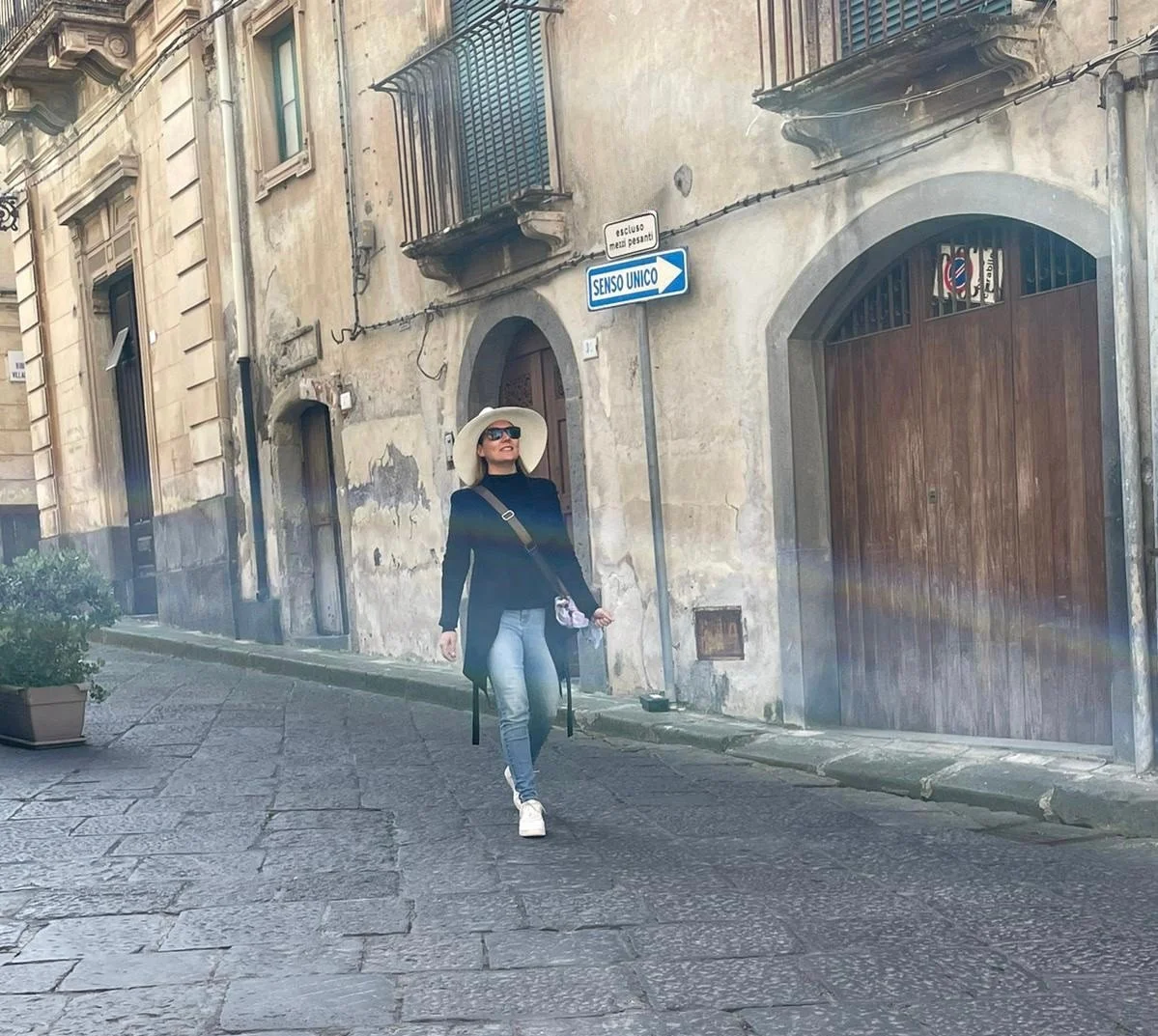 jodie walking italian village streets