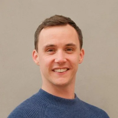 Gabriel Nicklin Managing Partner of TONG Global    Winning direct bookings from China; busting the myths and giving practical takeaways.