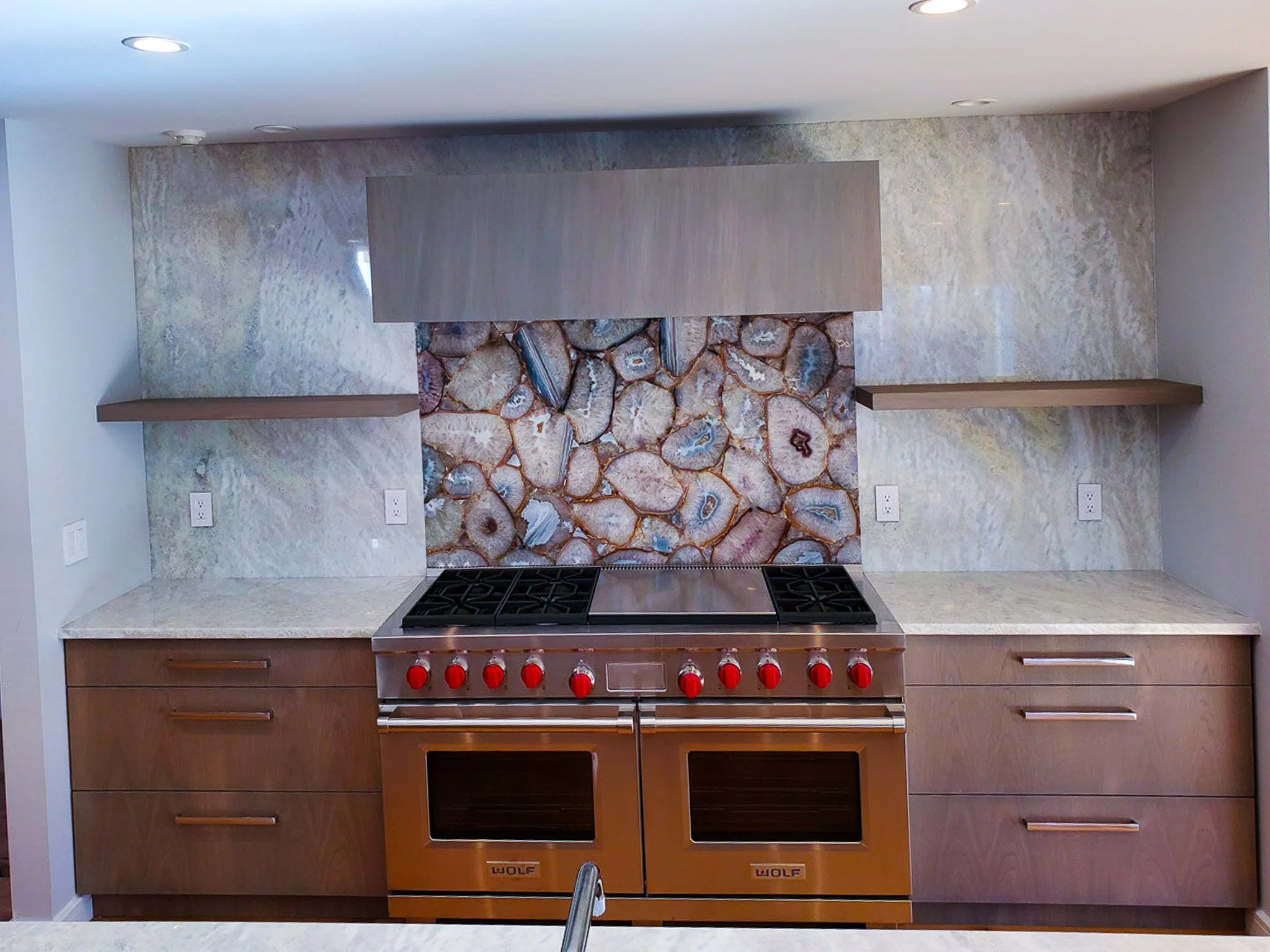 Contemporary Kitchen with Backlit Agate Backsplash _ Connecticut 3.jpg