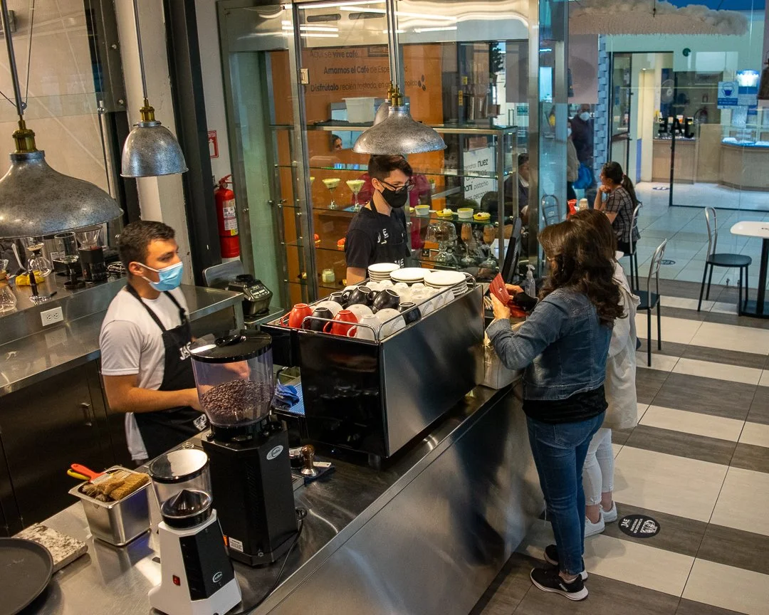 A veces extrañamos el café anterior