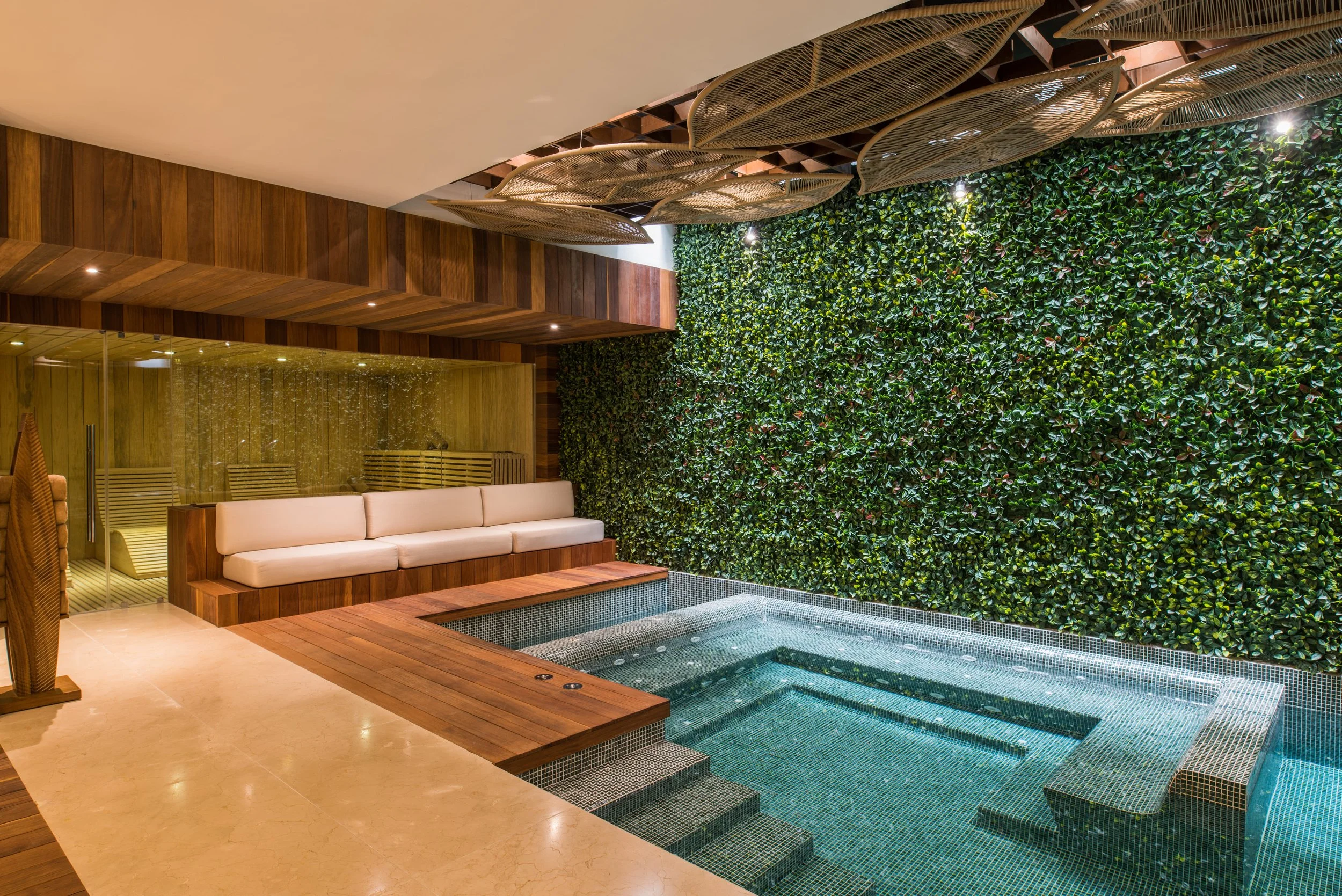 6. SPA OKOM - HIDROTERAPIA.jpg