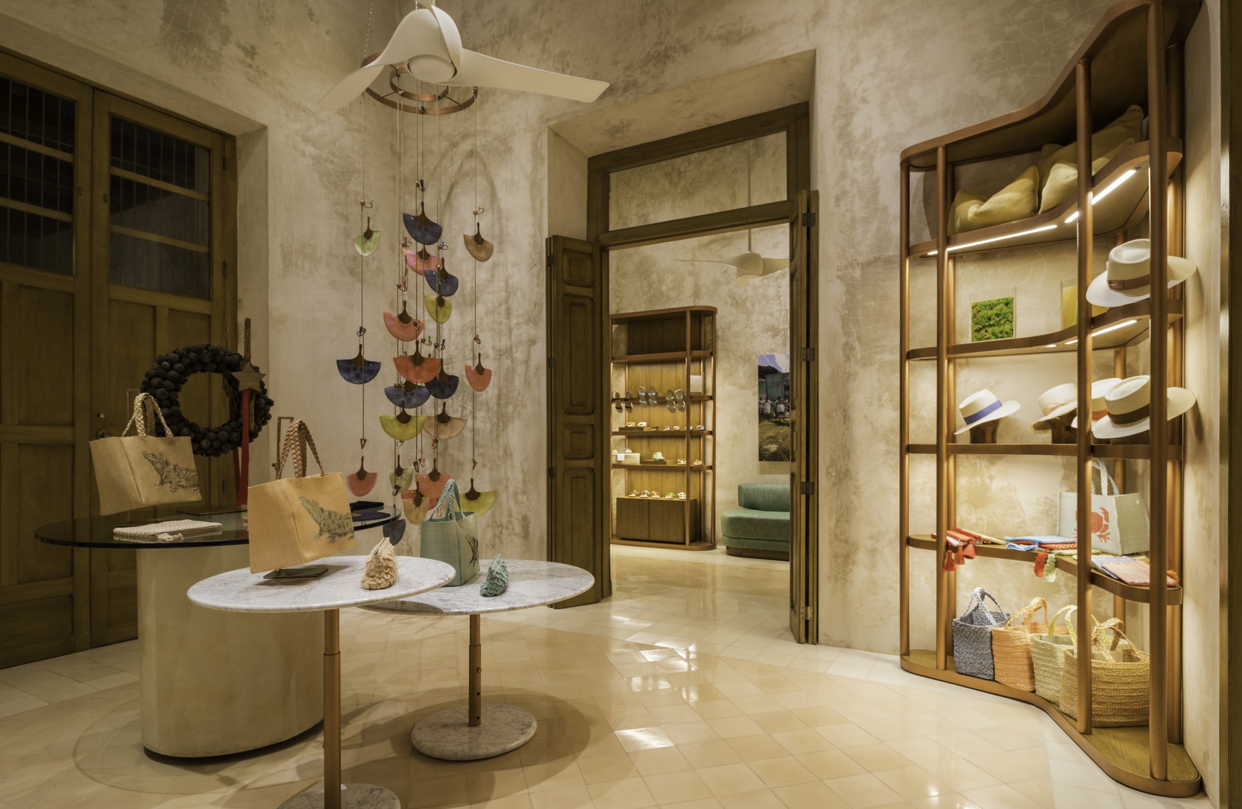 PALOMA VAN DEN AKKER BOUTIQUE