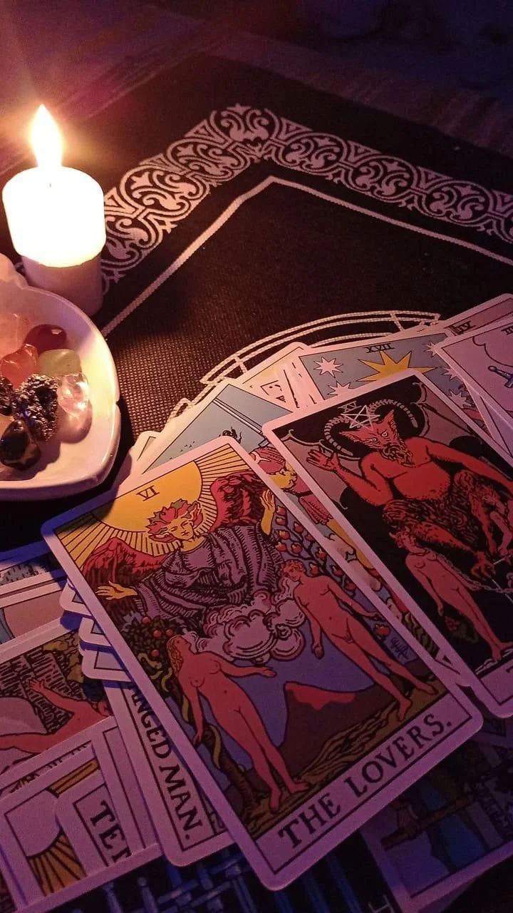 50 Minute Tarot Session