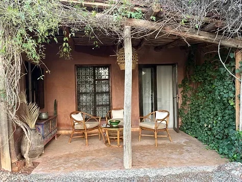 kasbah-bab-ourika-terrace-seating