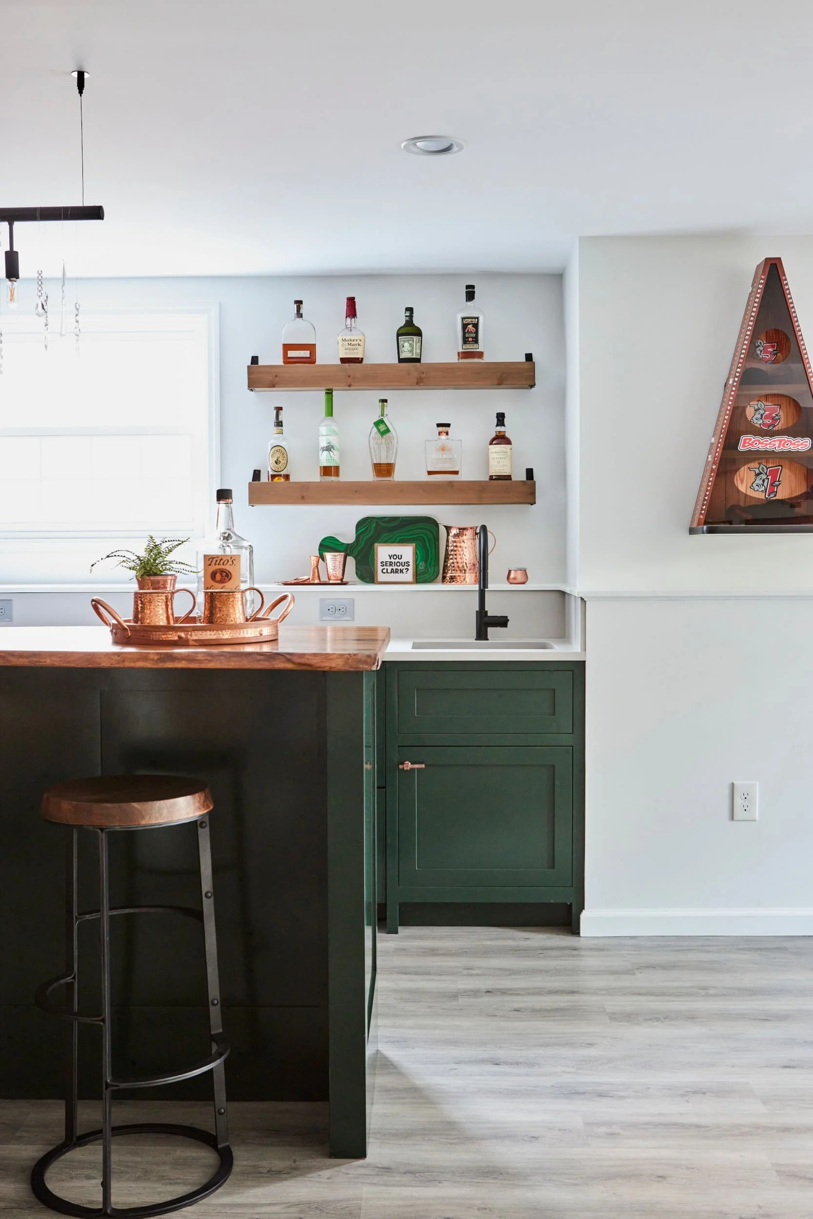 Green Lacquered party space designed by Caroline Kopp interior design