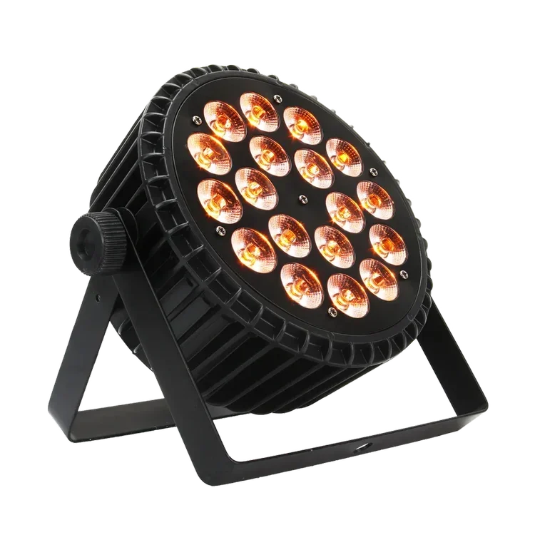 Projecteur LED noir avec plusieurs lumières allumées