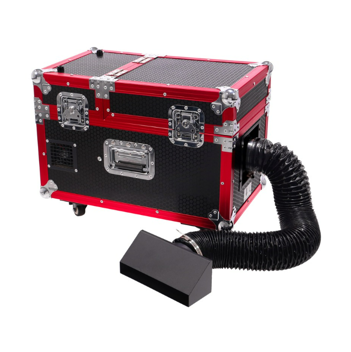 Une machine rectangulaire rouge et noire avec une grande bouche noire attachée à un tuyau flexible.