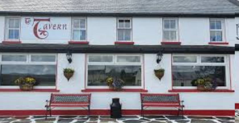 The Tavern is a welcoming local pub and restaurant on the outskirts of Portnoo, known for its friendly atmosphere, hearty food, and traditional Donegal charm.  Whether you’re calling in for a relaxed pint, fresh local seafood, or an evening meal afte