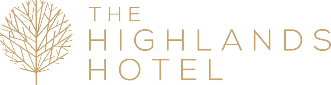 Highlands Hotel is a welcoming family-run hotel in the heart of Glenties, known for its warm Donegal hospitality and exceptionally good food. Whether you’re stopping by for a hearty lunch, evening meal, or a cosy pint, it’s a popular local favourite 