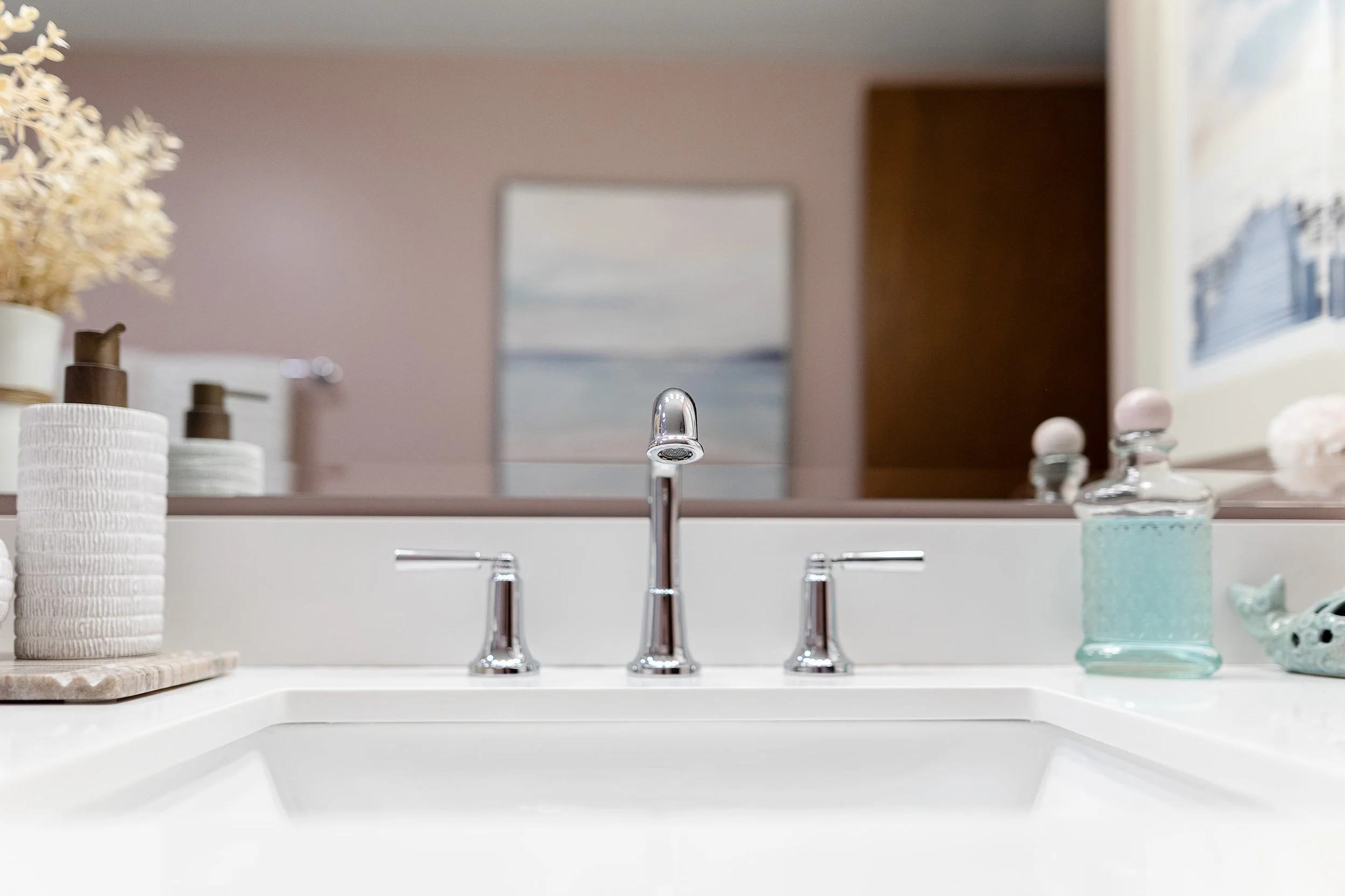 worth-coastal-interior-bath-design.jpg