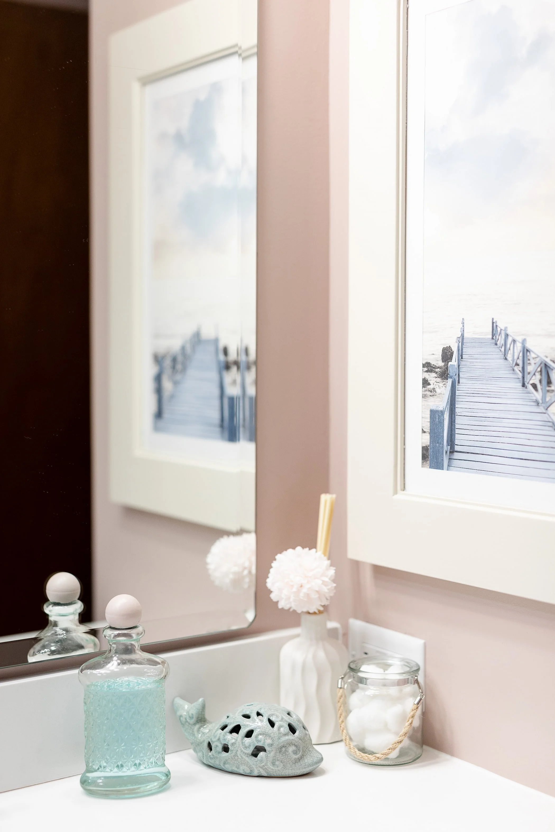 worth-coastal-bathroom-biophilic-design.jpg