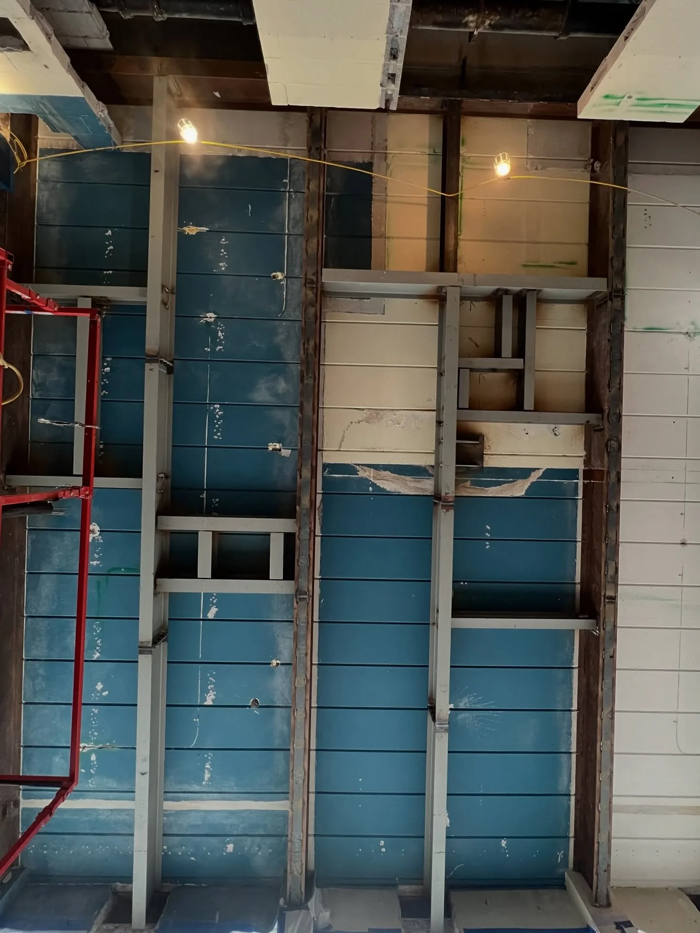 Threading the needle with steel 🪡
&bull;
Installing ceiling supports for a rooftop unit in tight quarters isn&rsquo;t for the faint of heart. Maneuvering these beams into position with inches to spare took planning, teamwork, and a whole lot of grit