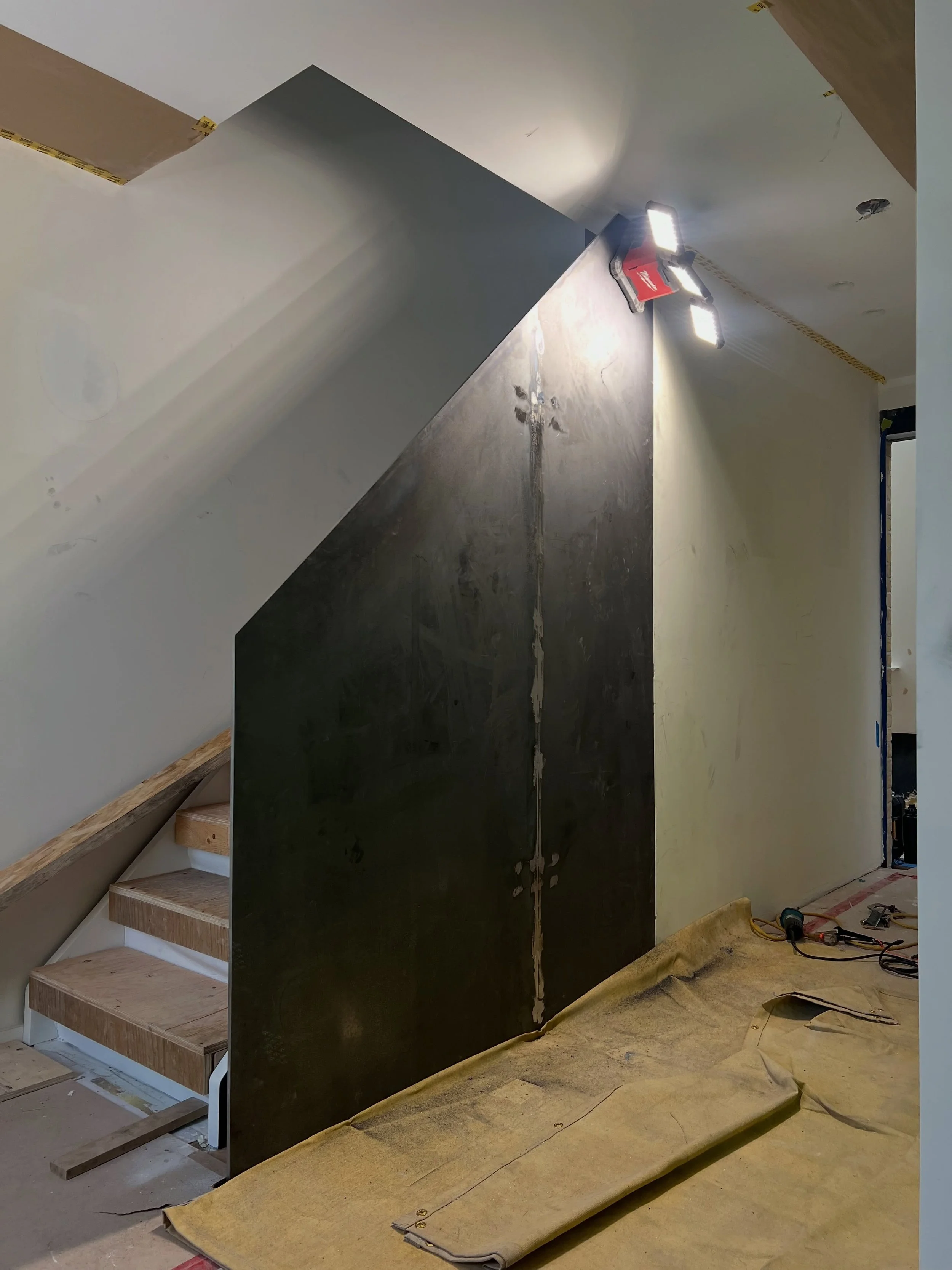 Steel guards installed at a Midtown home renovation. Tight quarters, limited mobility, zero room for error &mdash; but completed swiftly and seamlessly. 

Oh yeah&hellip; we do residential too 😉
&bull;
UCMF
#ironwork #ironworkers #fabrication #union