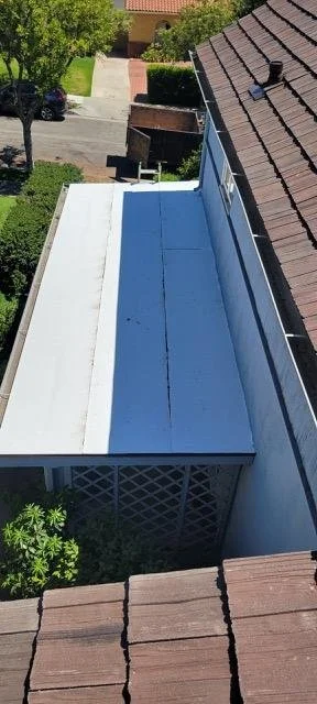 An image of a Cedarlite tile roof