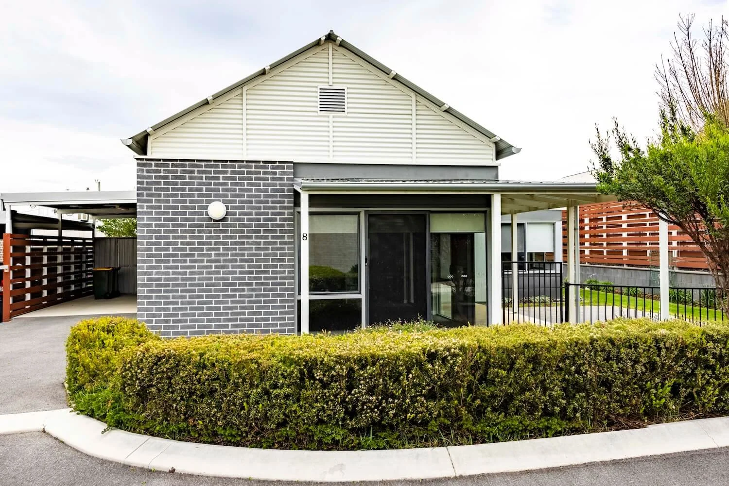 MAY SHAW_SWANSEA_2024_0300 (1).jpg