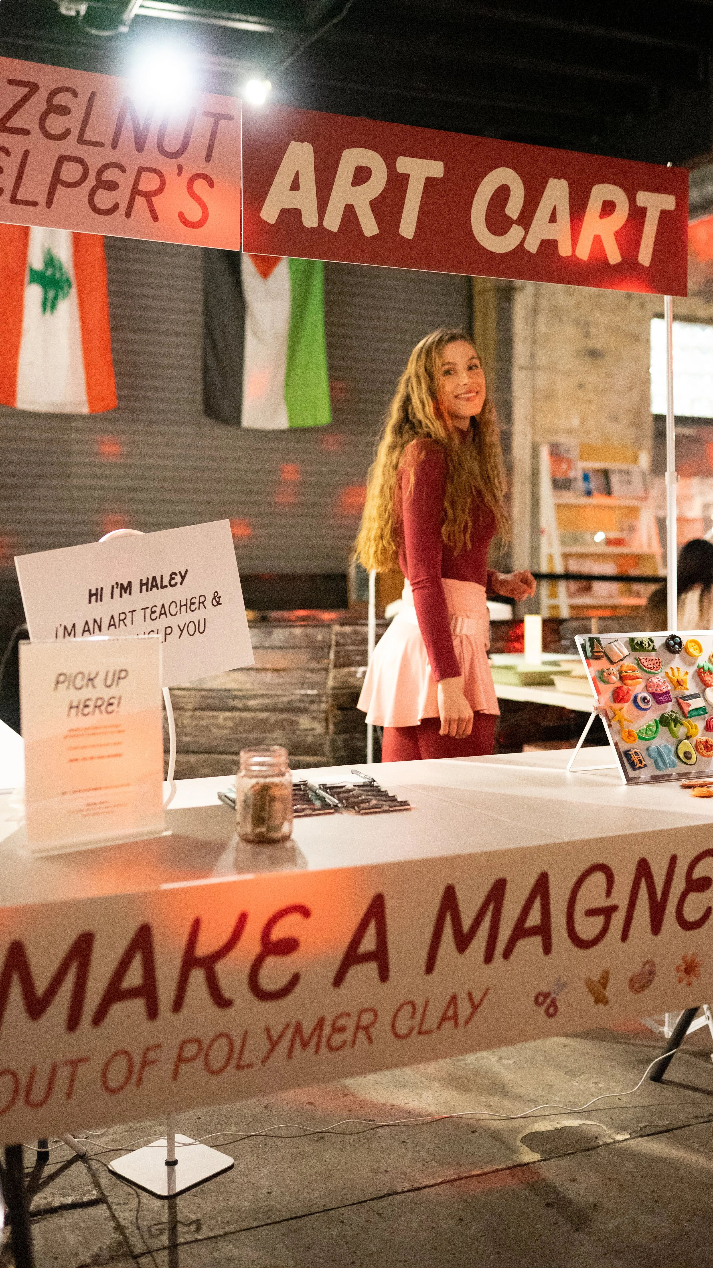 Haley Hazelnut Helper's Art Cart