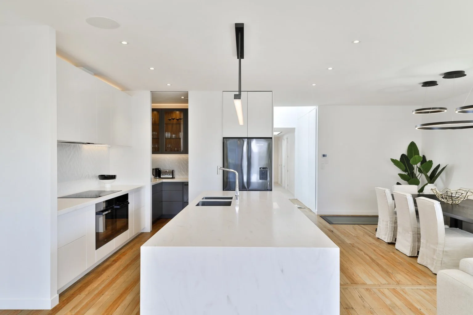 Why Crystalline Silica-Free Benchtops Are the Future of Healthy Homes in New Zealand
