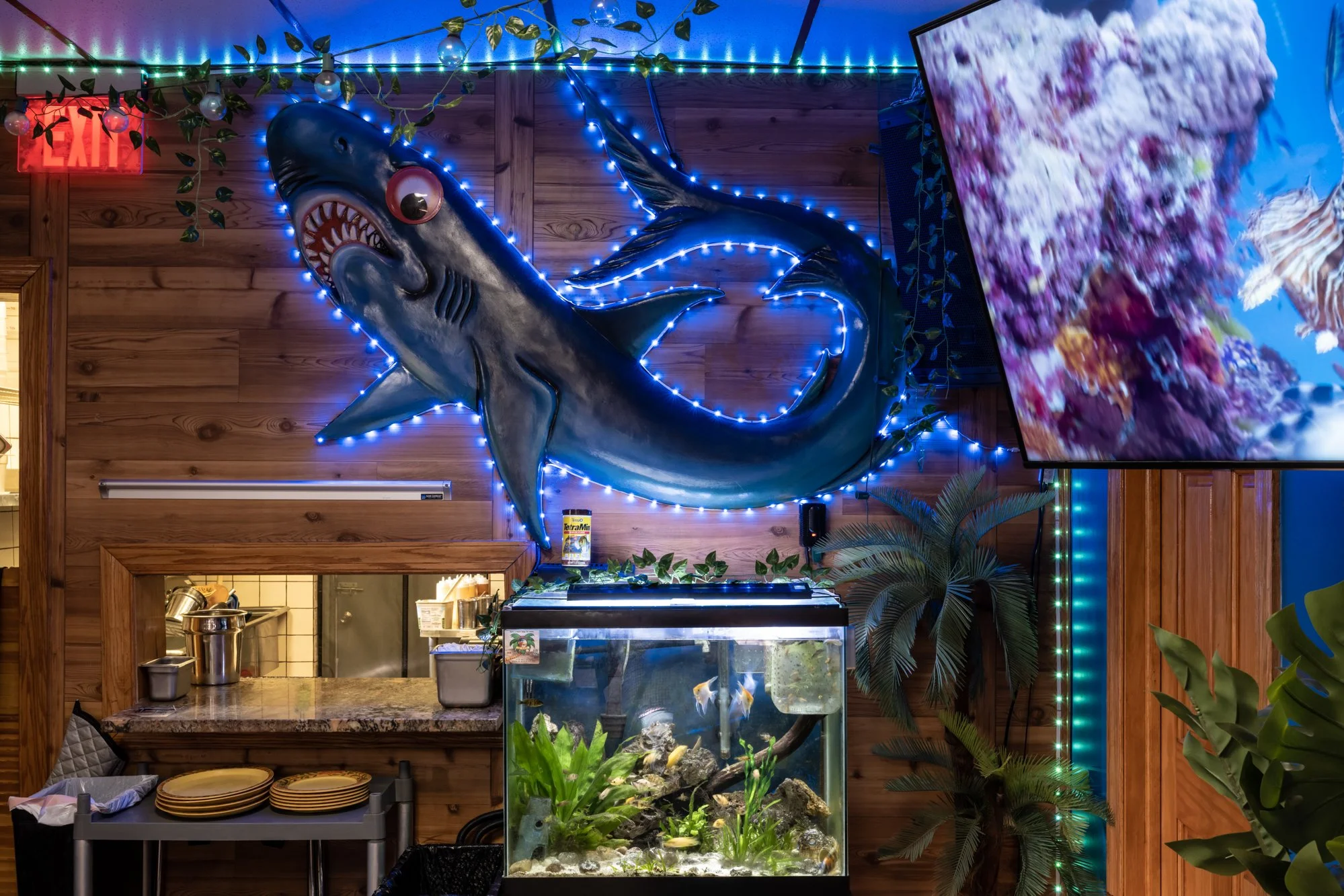 Mariscos La Playa, Chicago (Marshall Square) #2.jpg