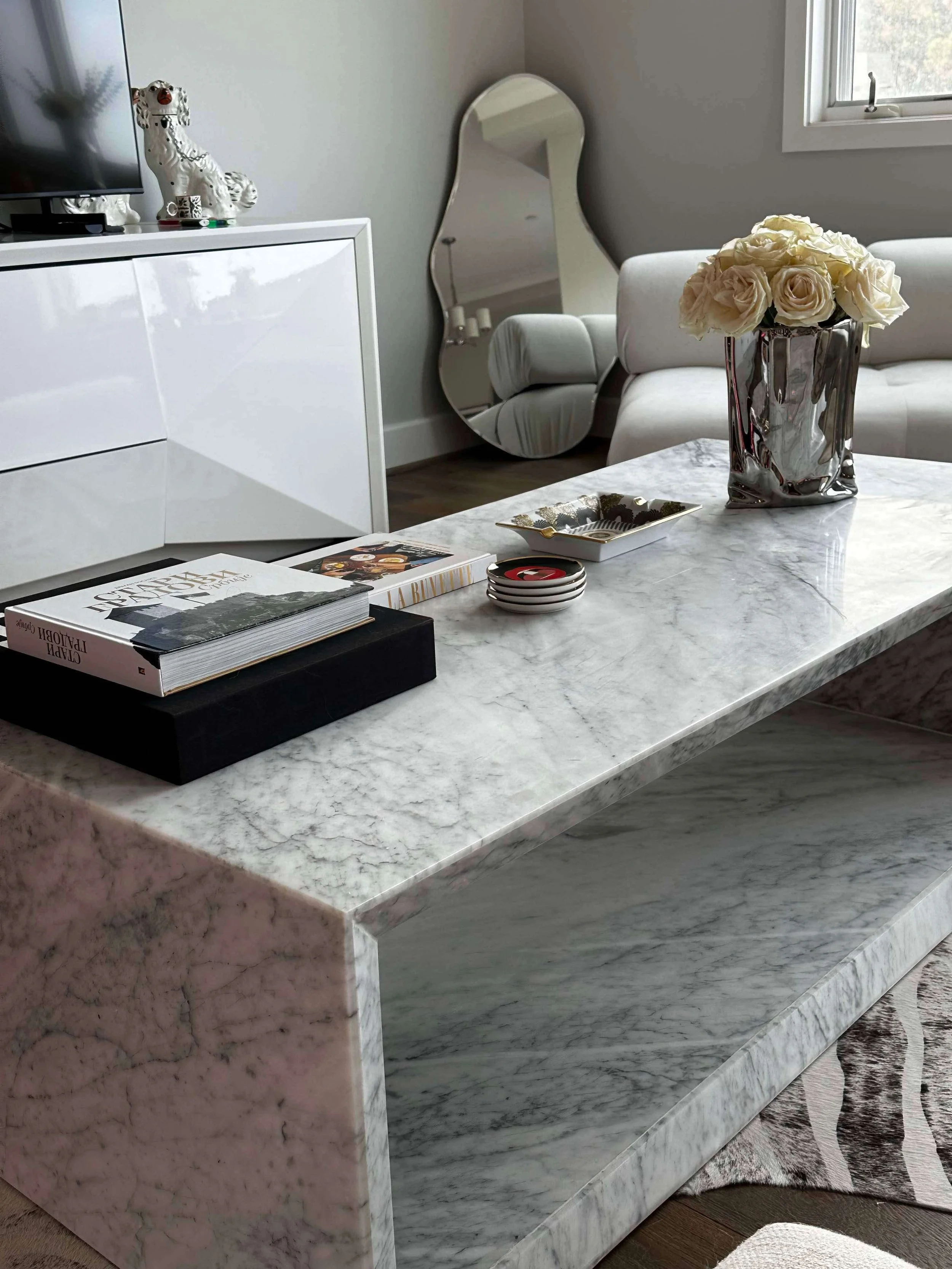 Clean modern living room perfectly arranged San Francisco