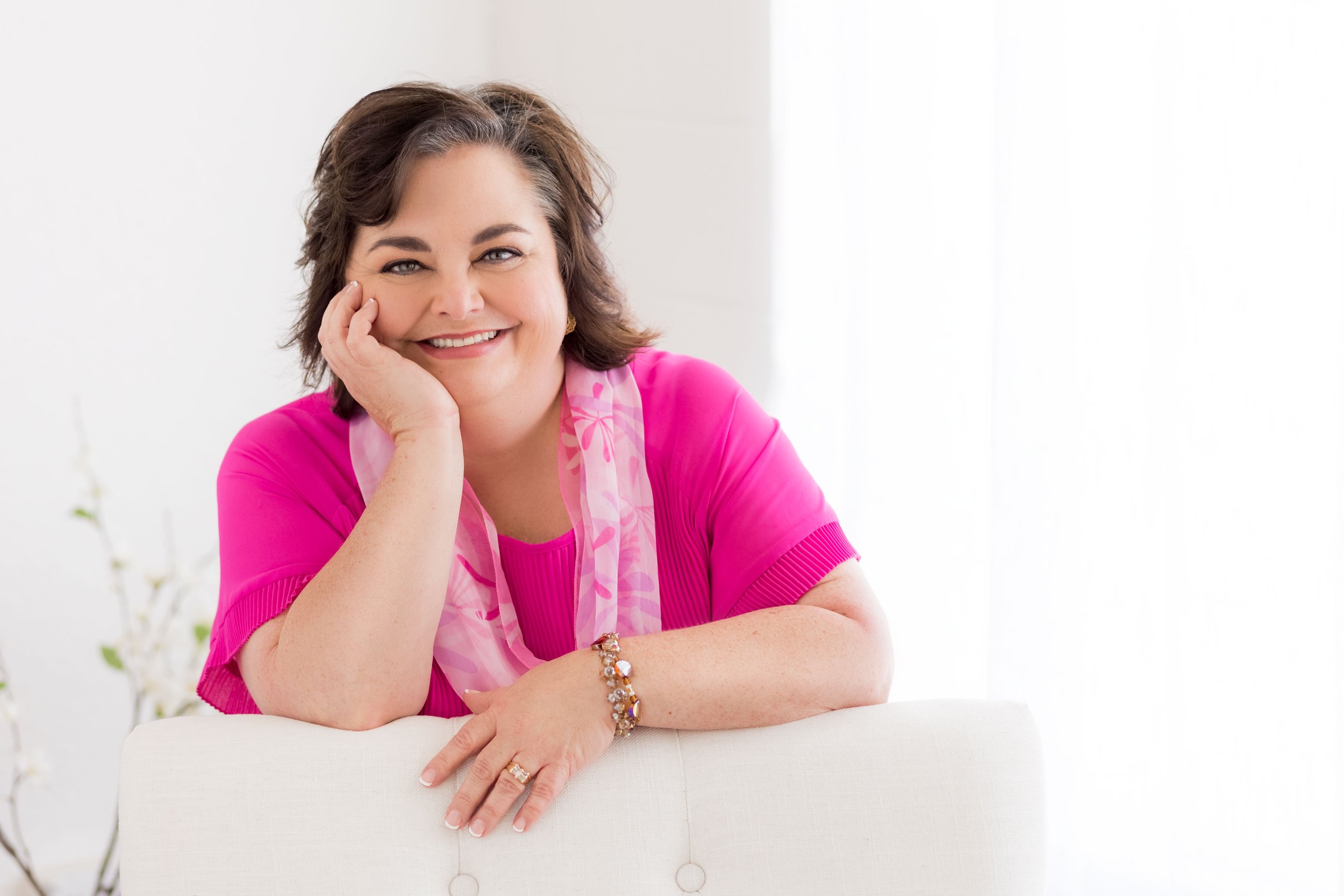 Elegant makeup for Coeur d’Alene wedding, soft glam style