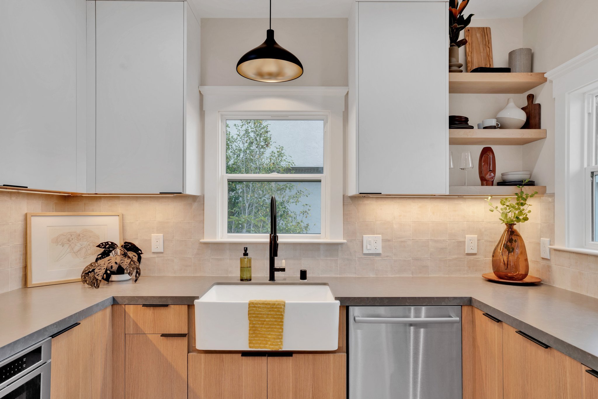 modern white oak kitchen cabinets 5.jpg