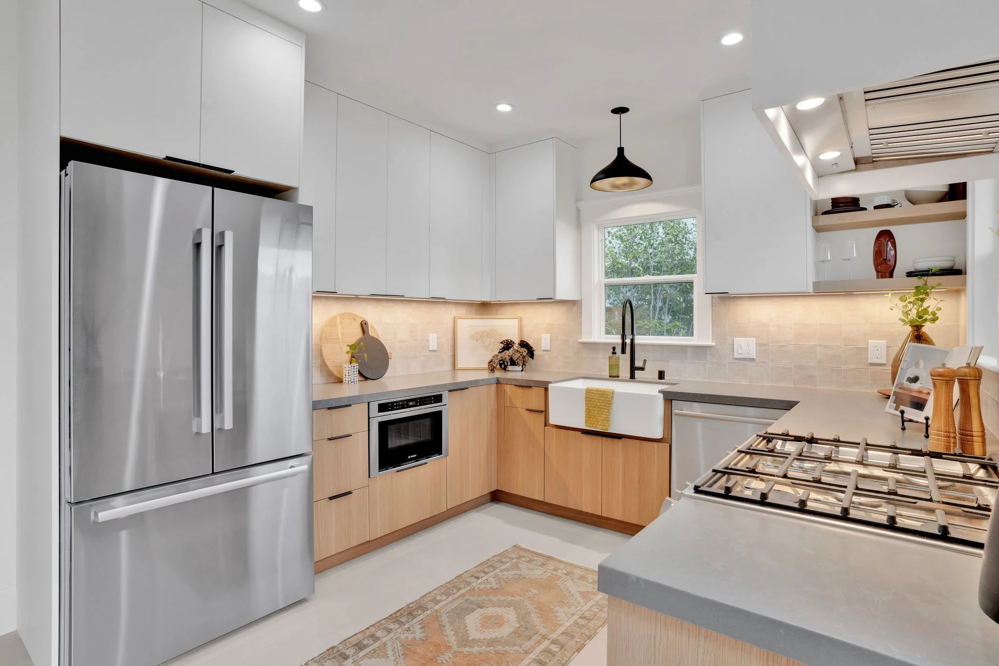 modern white oak kitchen cabinets 8.jpg