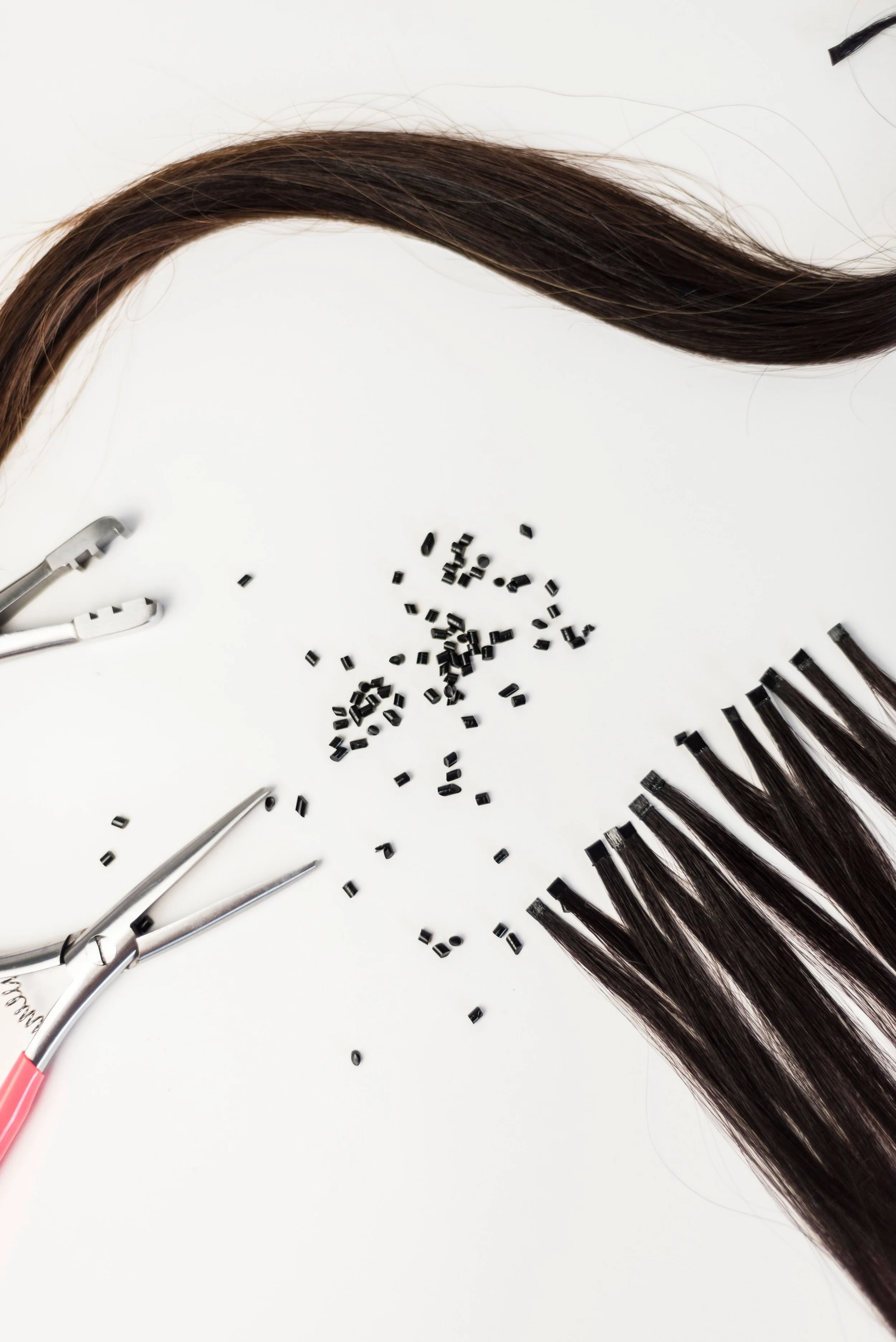 Keratin Bond vs Weft Hair Extensions: Which Method Is Right for You?