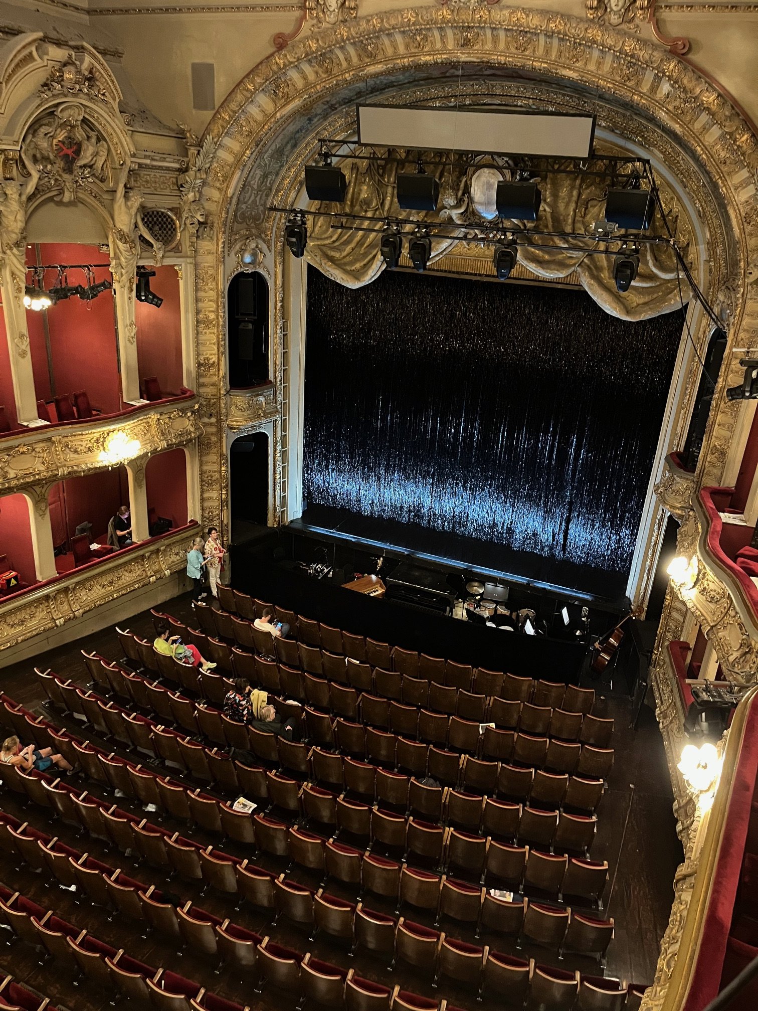 Περί του Σχεδίου Νόμου για την ίδρυση Ανώτατης Σχολης Παραστατικών Τεχνών (ΑΣΠΤ) 