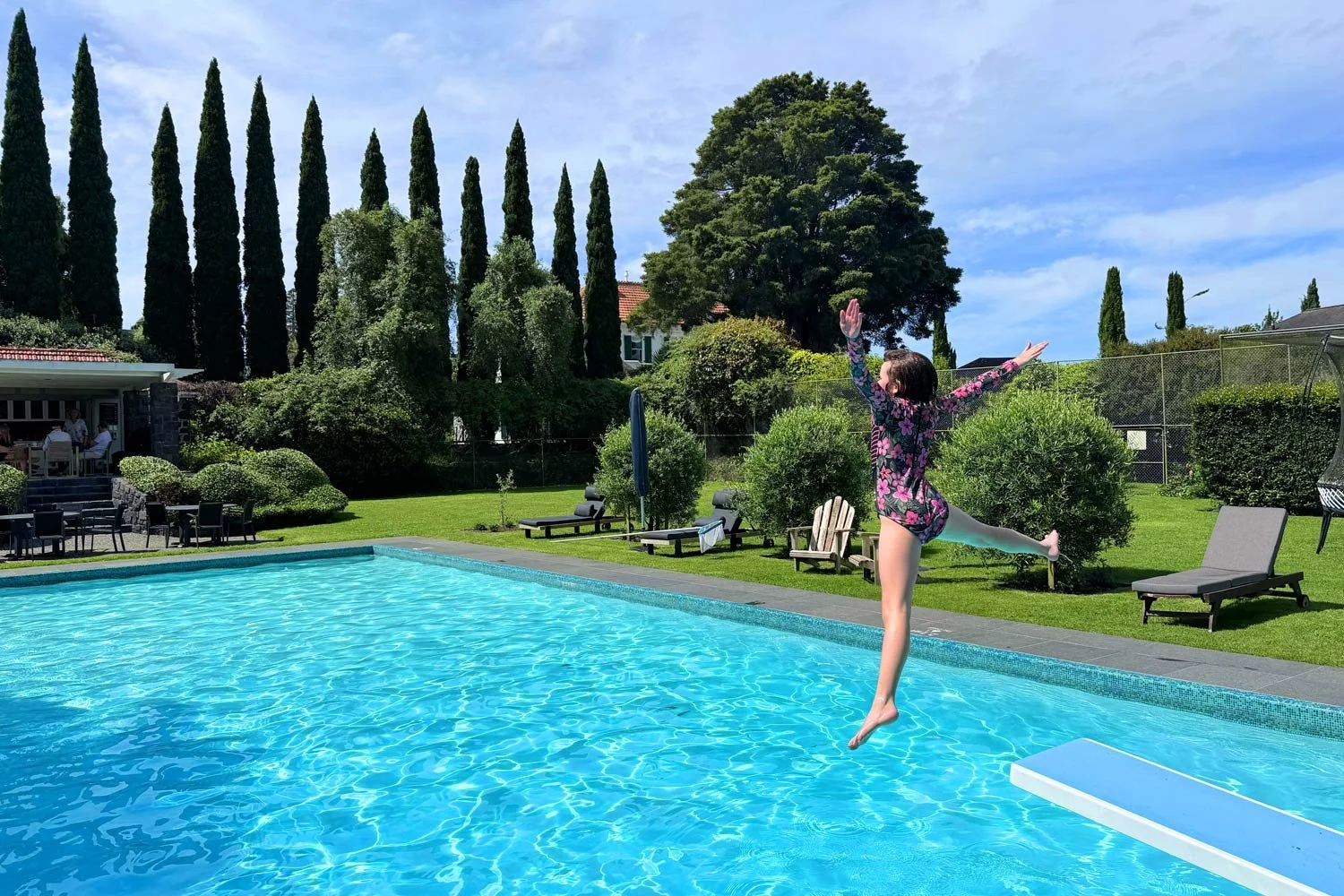 Frankie jumps into the pool