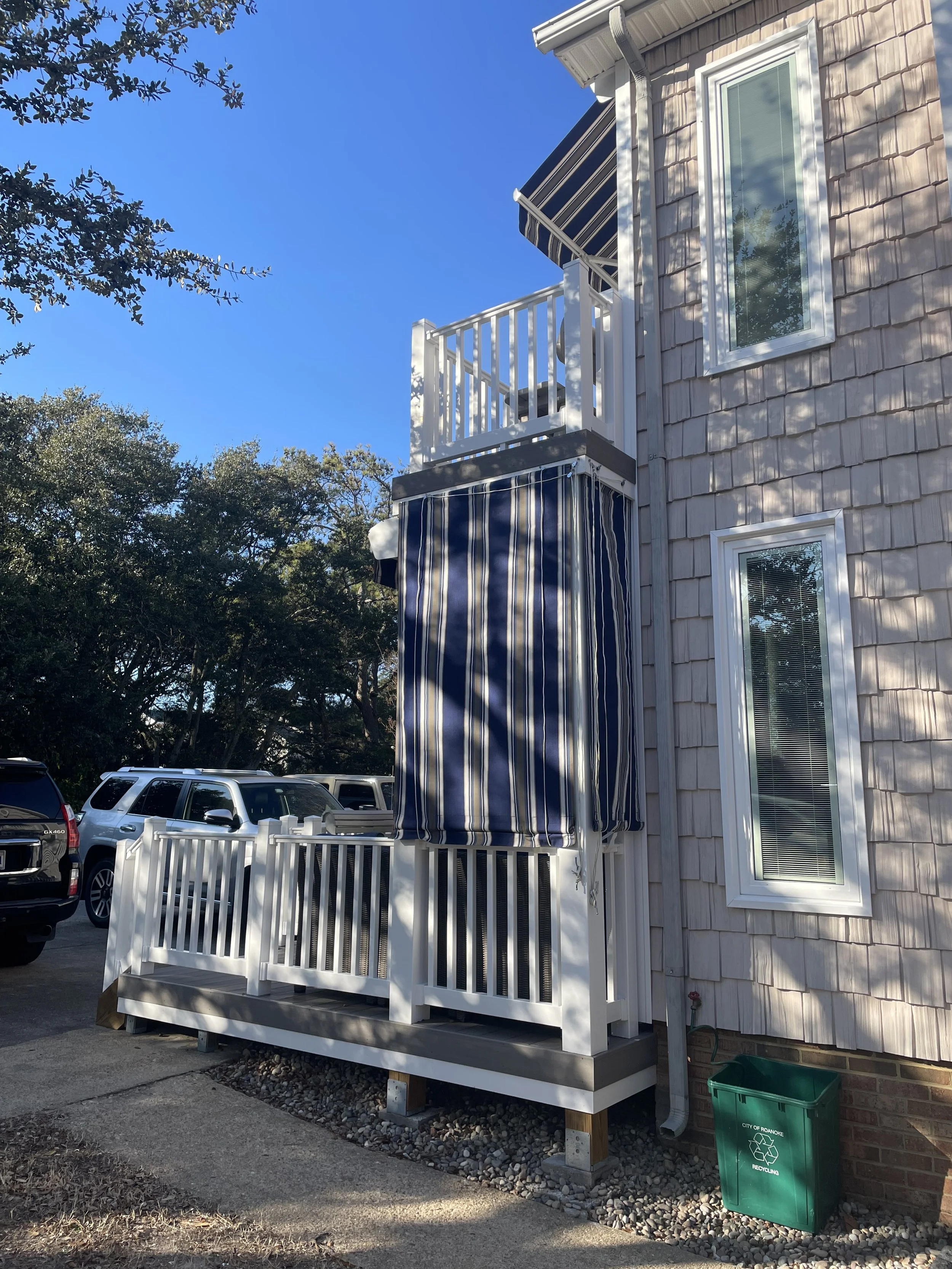 Solid Curtain 7.jpeg