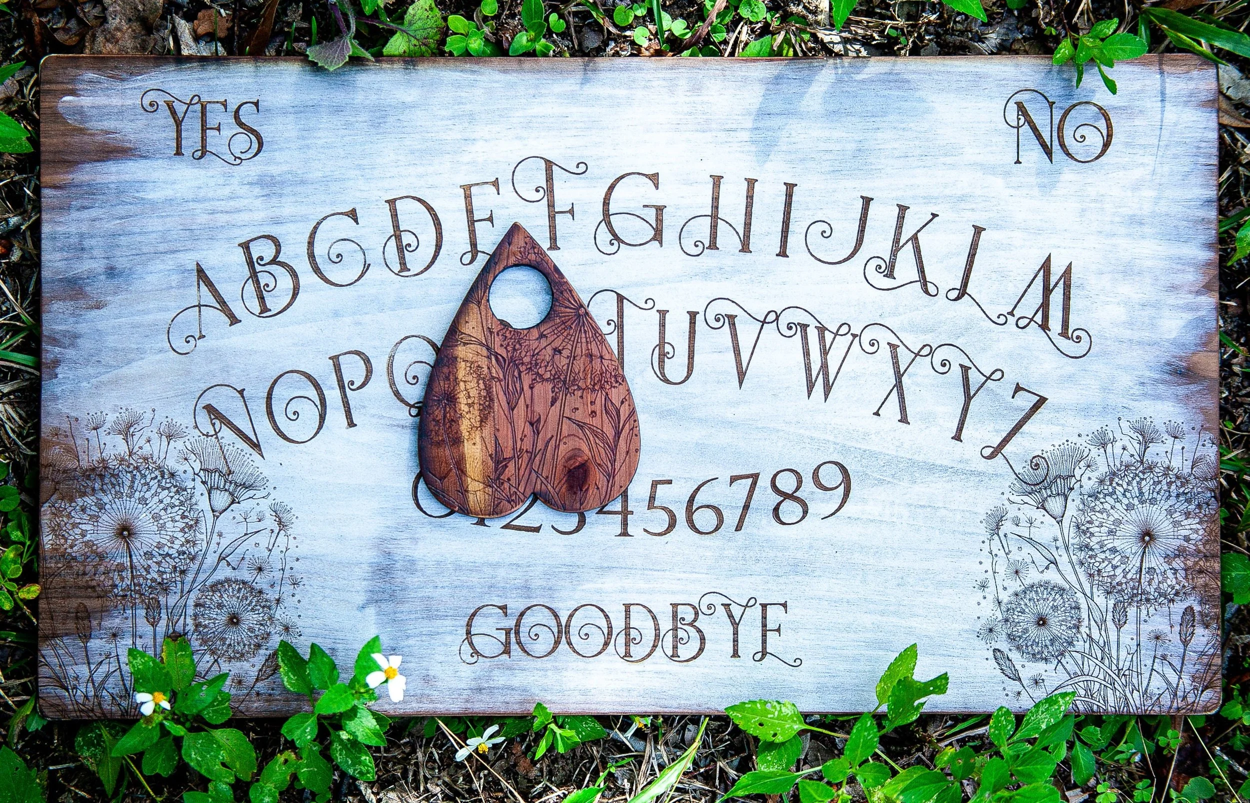 Pearlescent Dandelions Spirit Board & Planchette