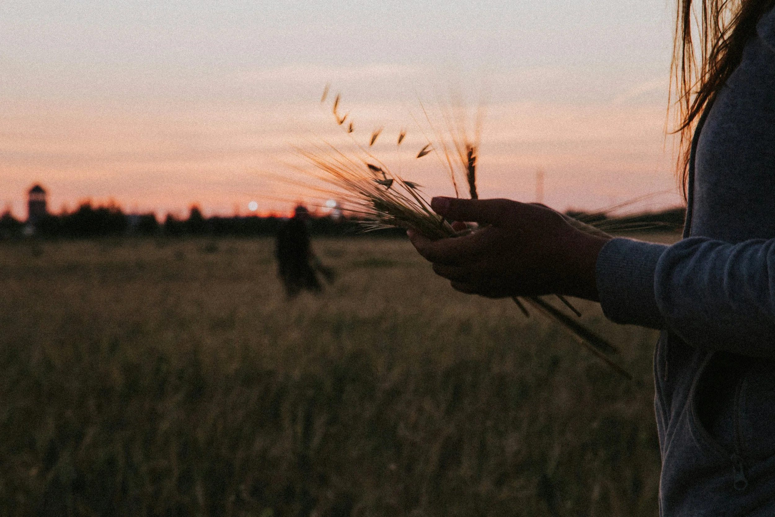 October Ritual Guide: Shadow Work, Stillness &amp; Seasonal Release