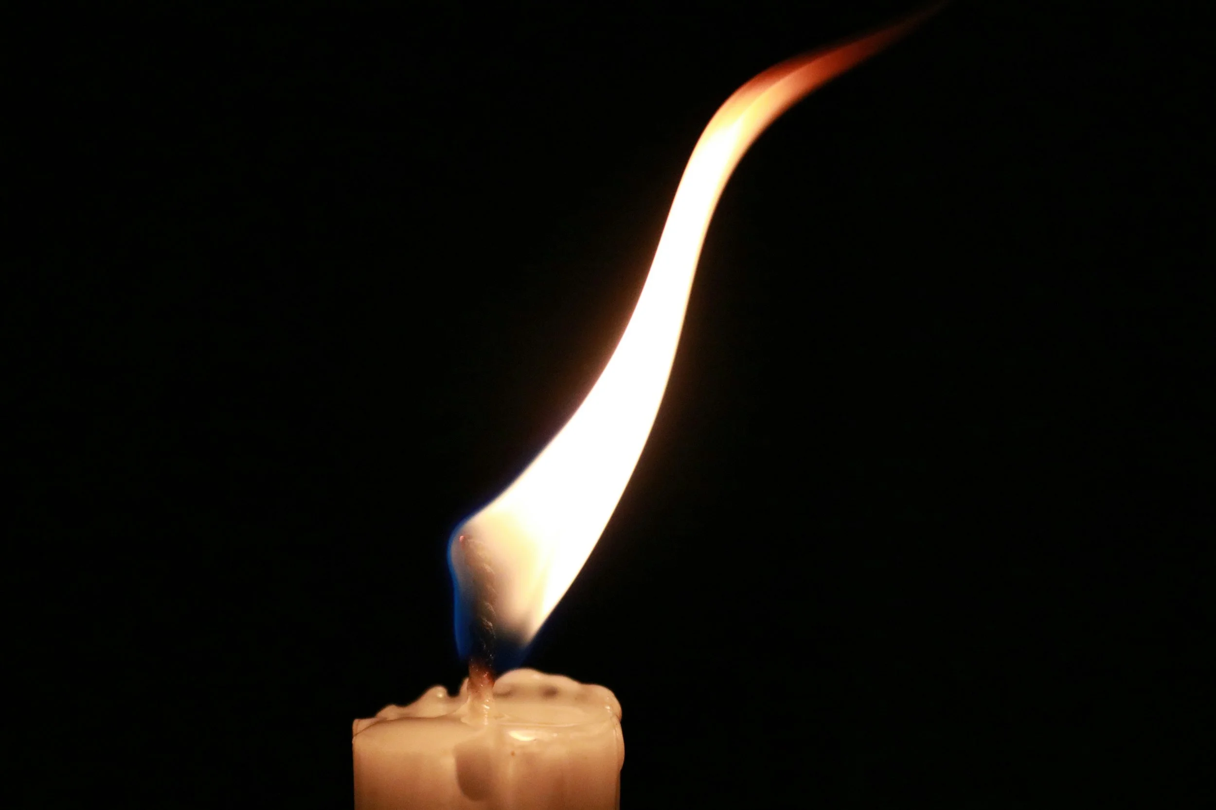 Autumn Equinox Candle Rituals: Finding Harmony in the Shift