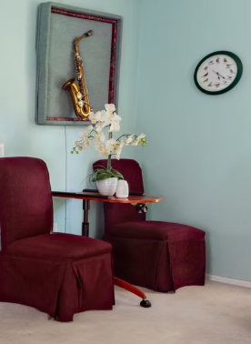 ELDERLY SITTING ROOM.png