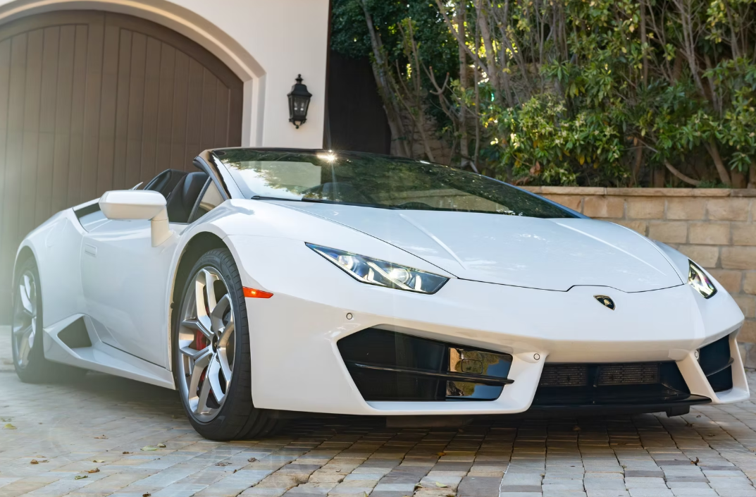 TWO CARS AND HOUSE - 2.png