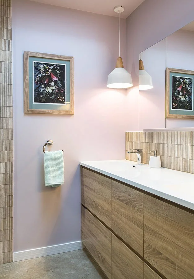 eltham-bathroom-vanity-corner.jpg