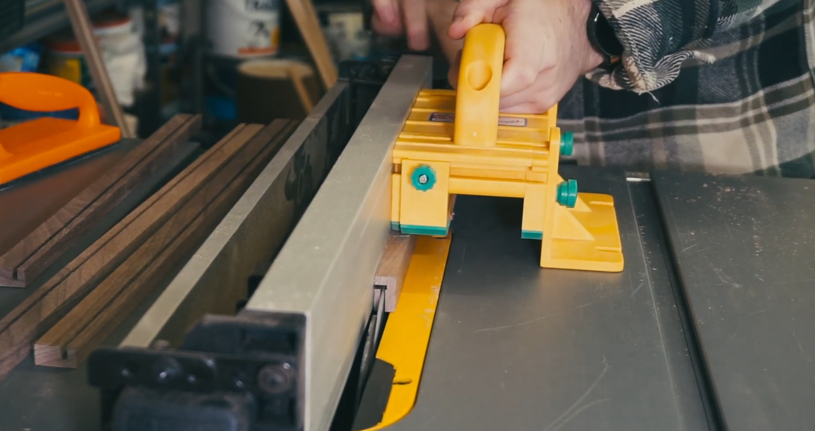 table saw cutting out the interior profile of the picture frame