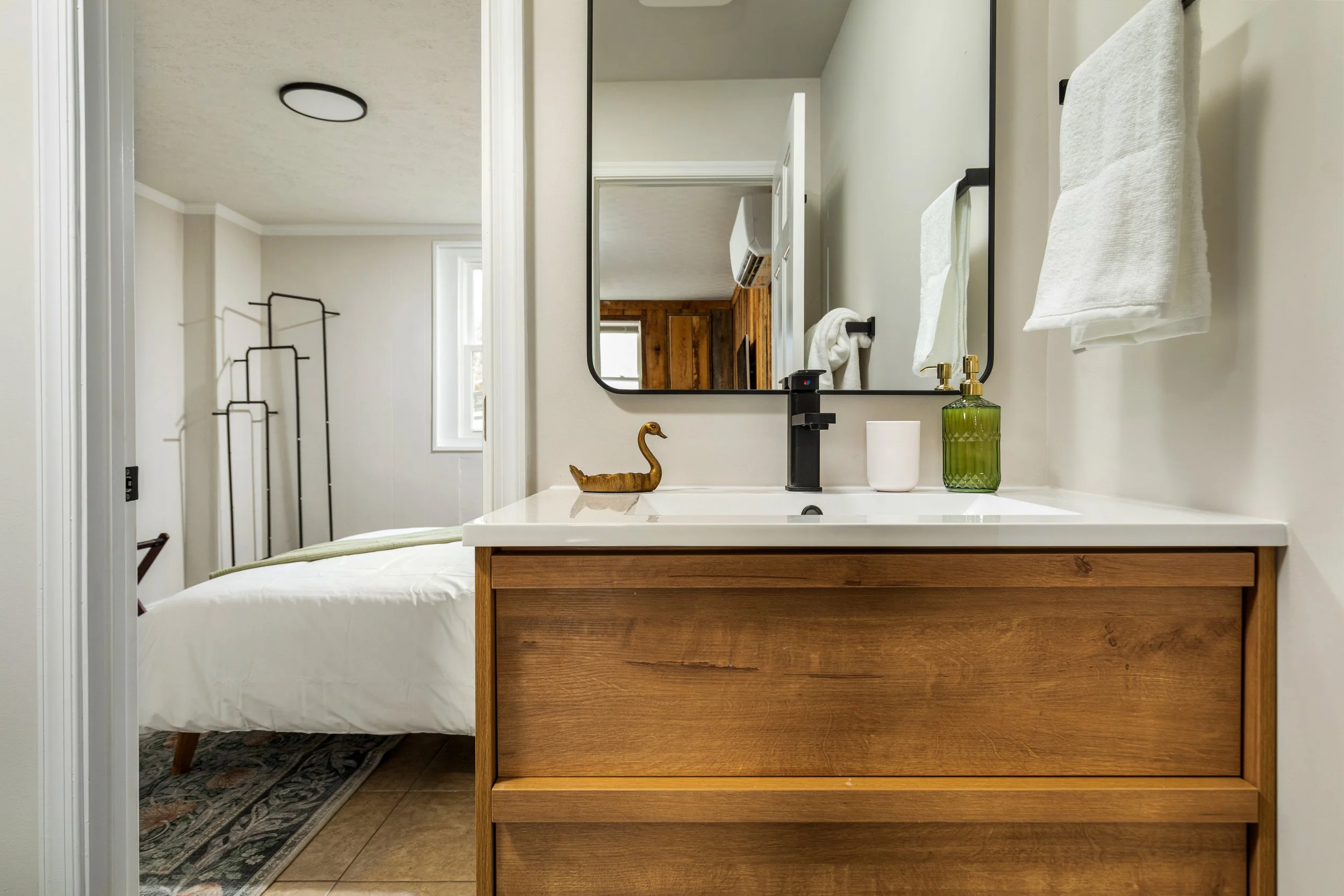 07-BY1A2681_381ShenkHollowRd-AbsoluteAltitude-1-2025-06 - Copy.jpg