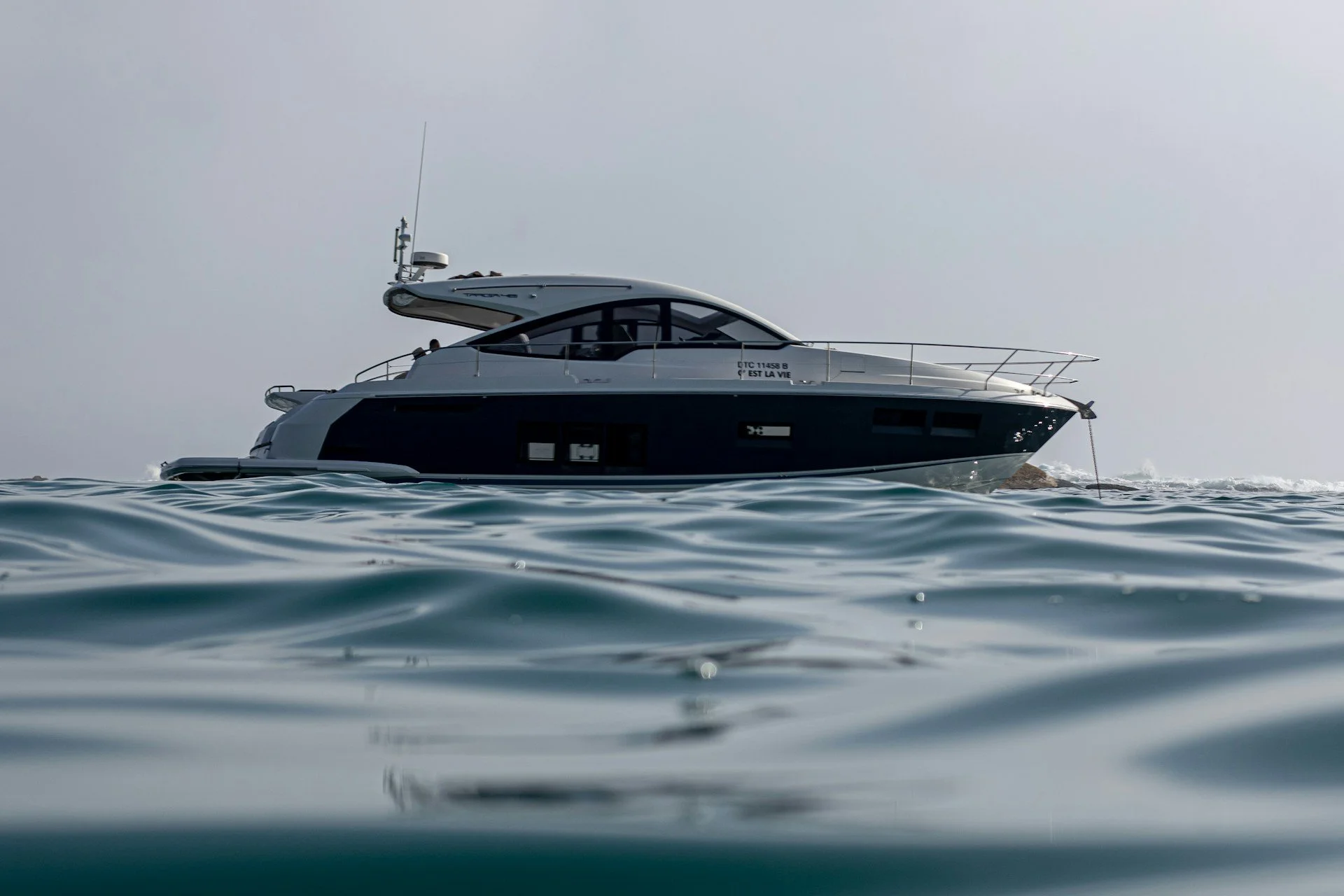 Reading a Yacht Condition Survey Like a Buyer’s Analyst