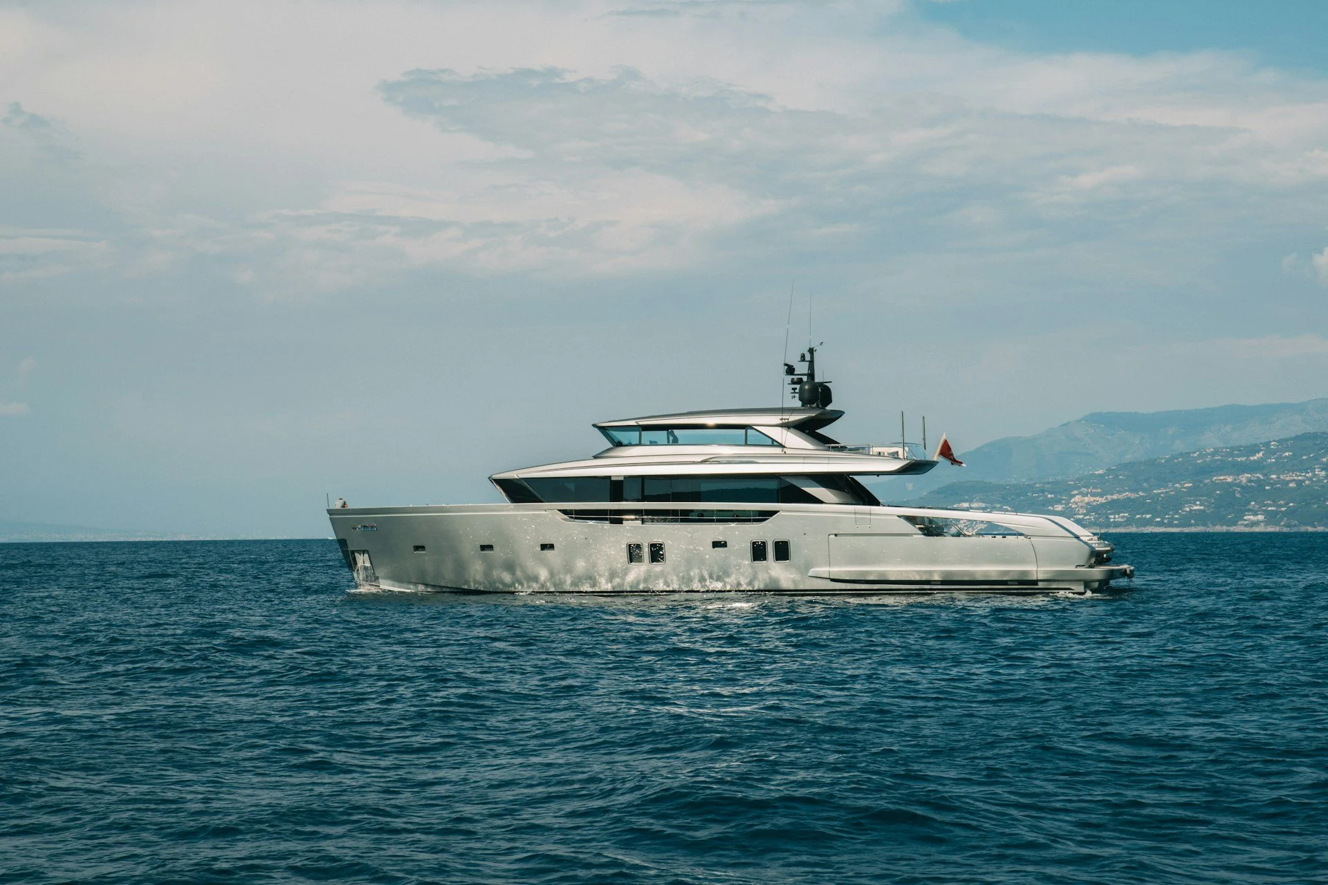 Questioning Yacht Investment Advisors Before Your First Offer